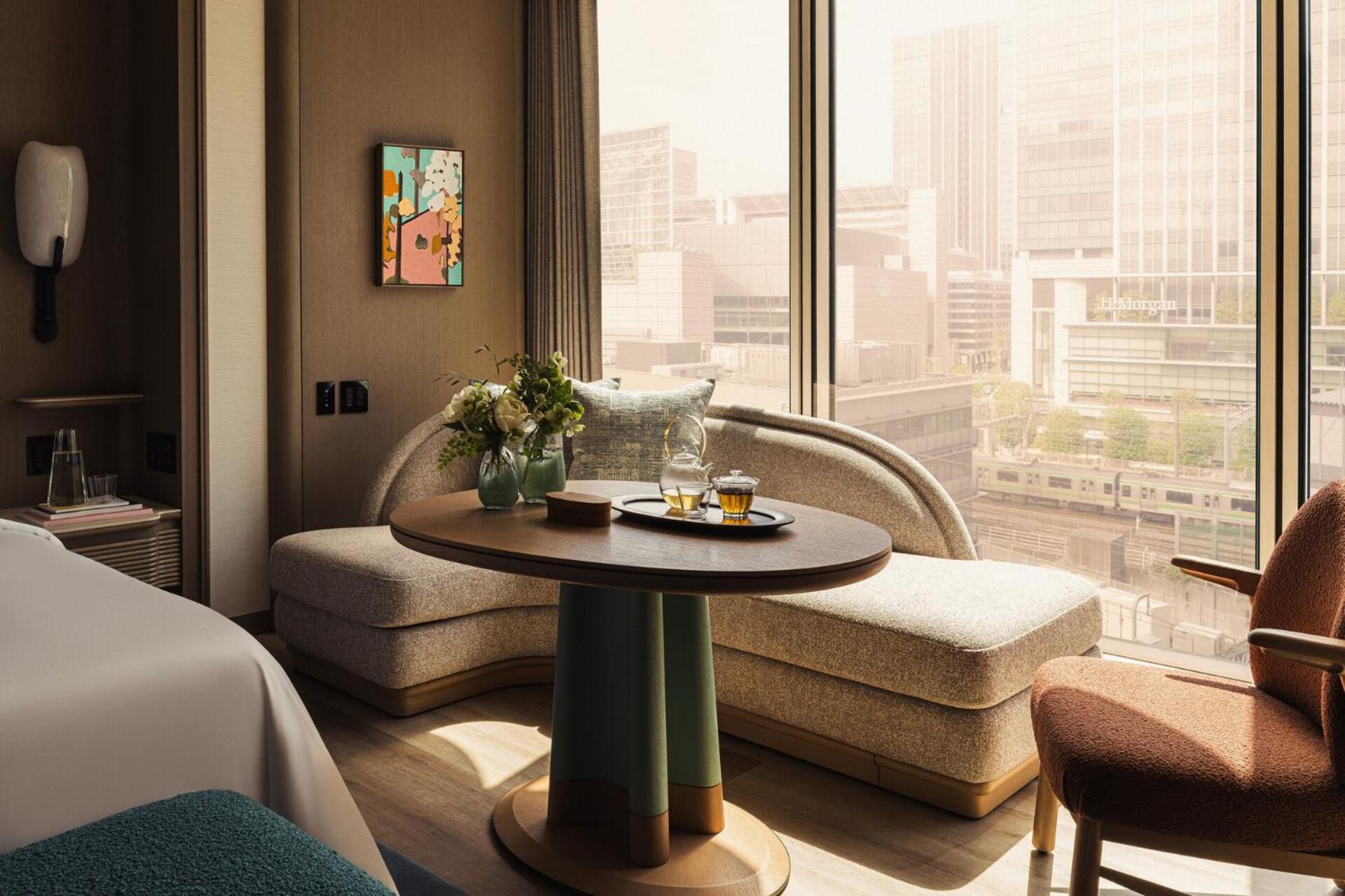 Eki Room