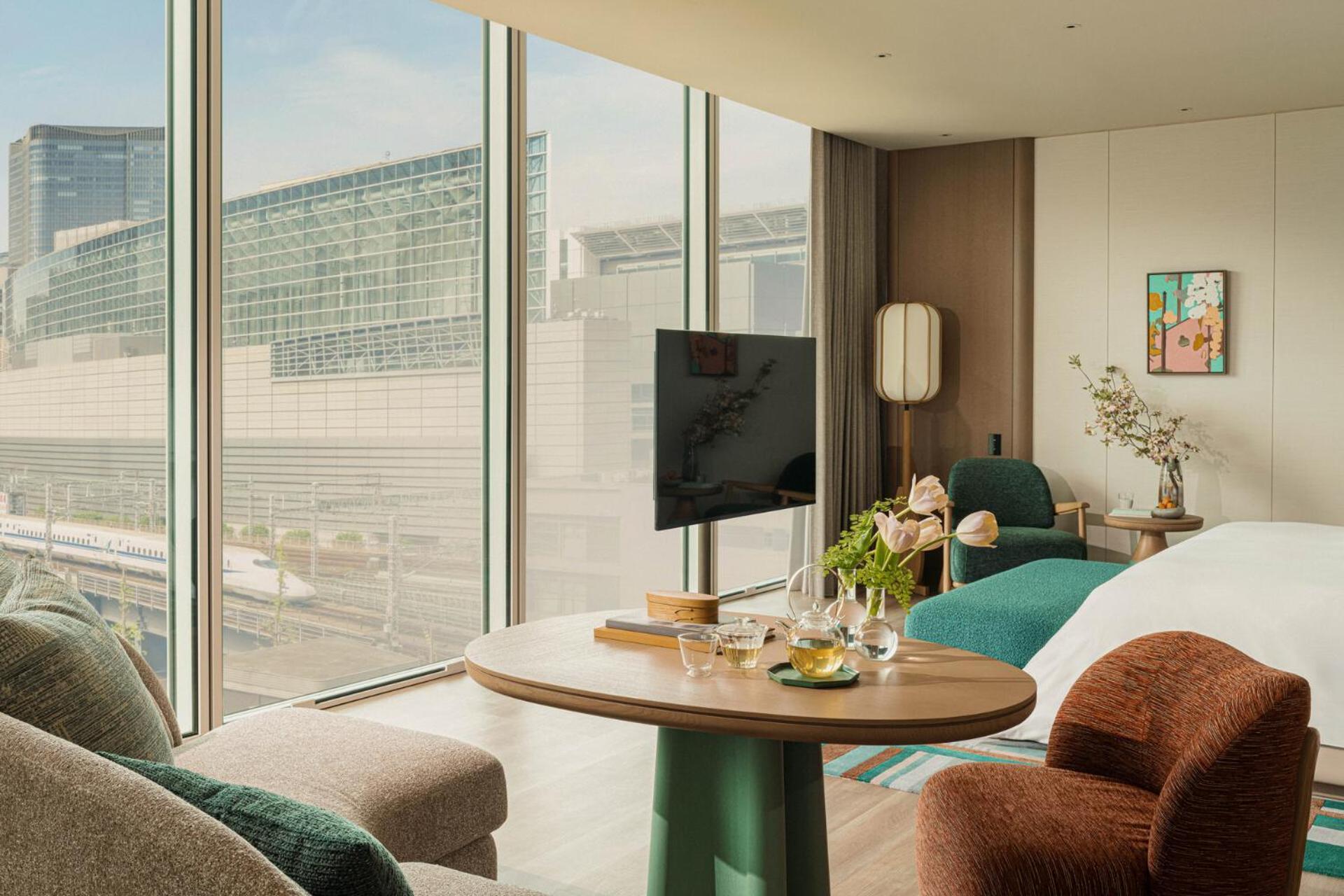 Four Seasons Room