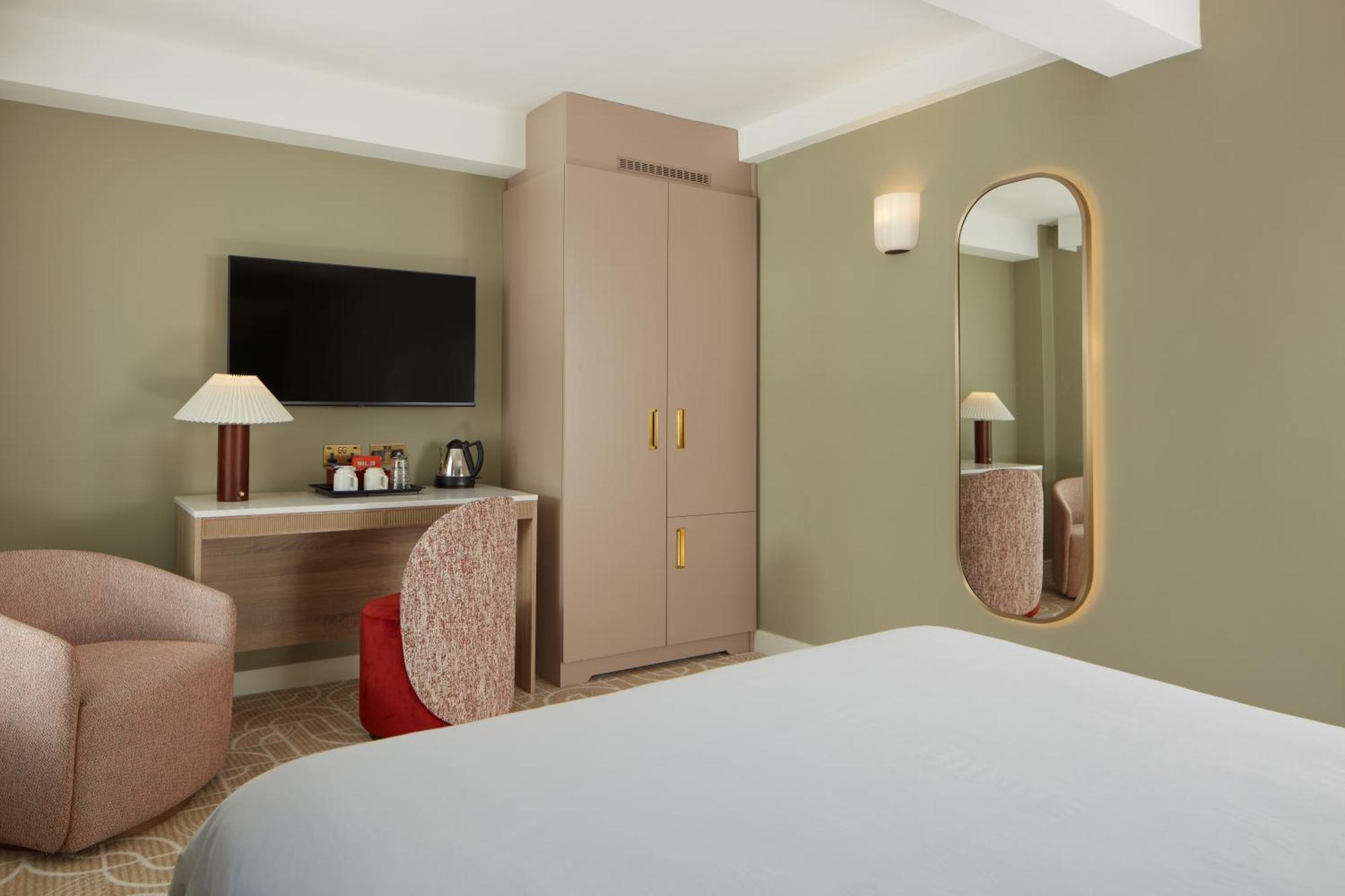 King Room