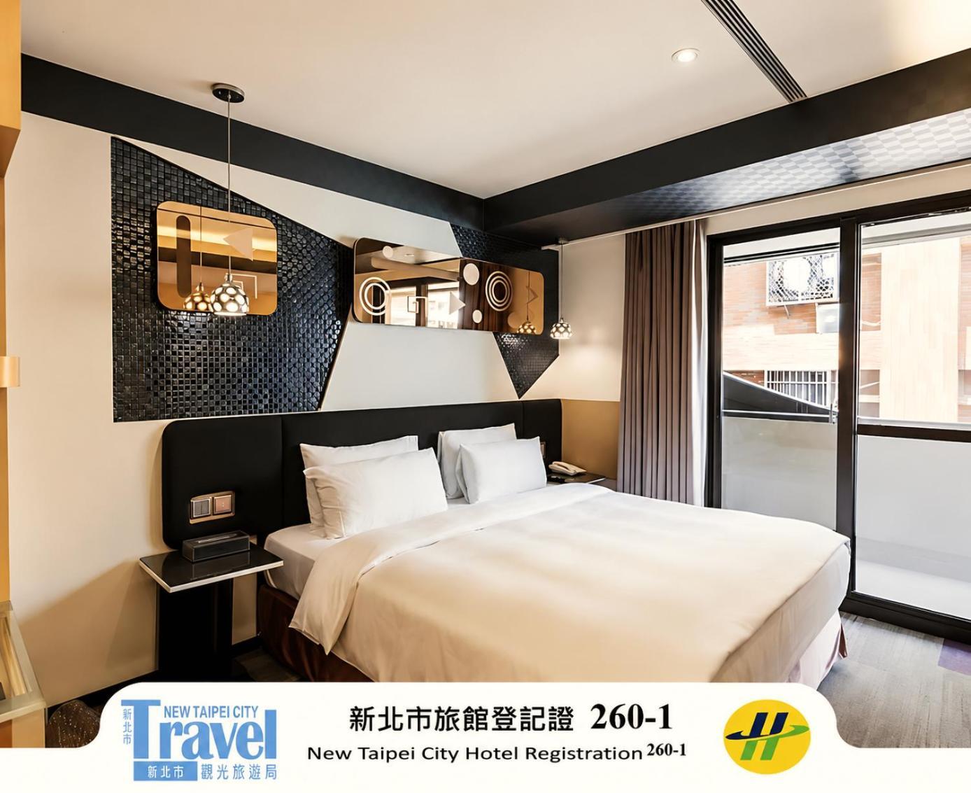 Deluxe Double Room Balcony