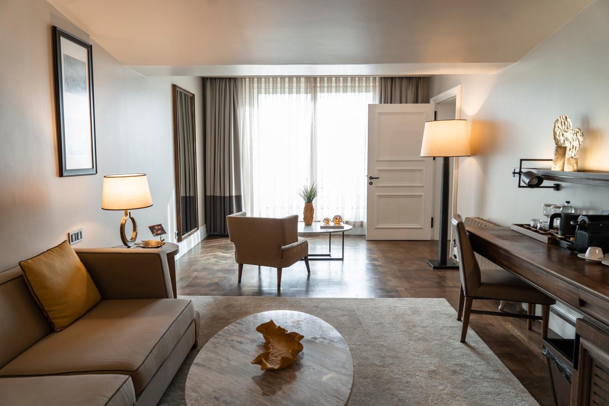 Presidential Suite