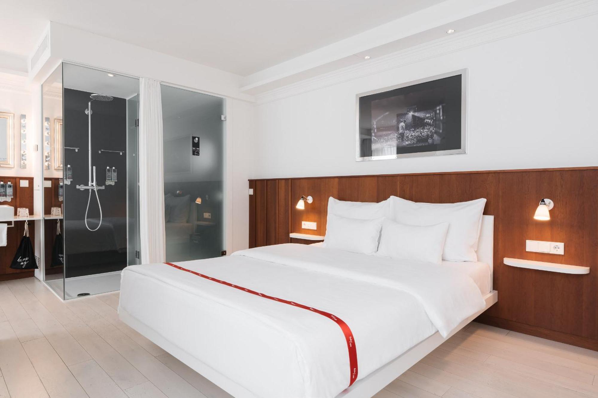 Rubys Choice Upgraded Room