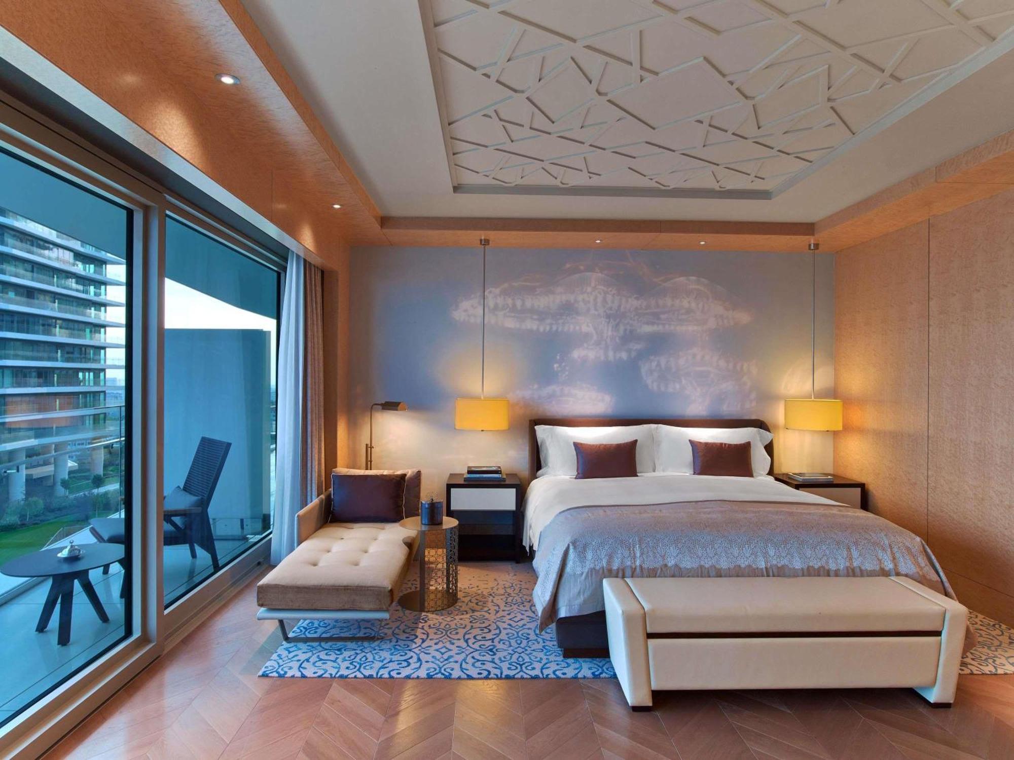 Premier King Room