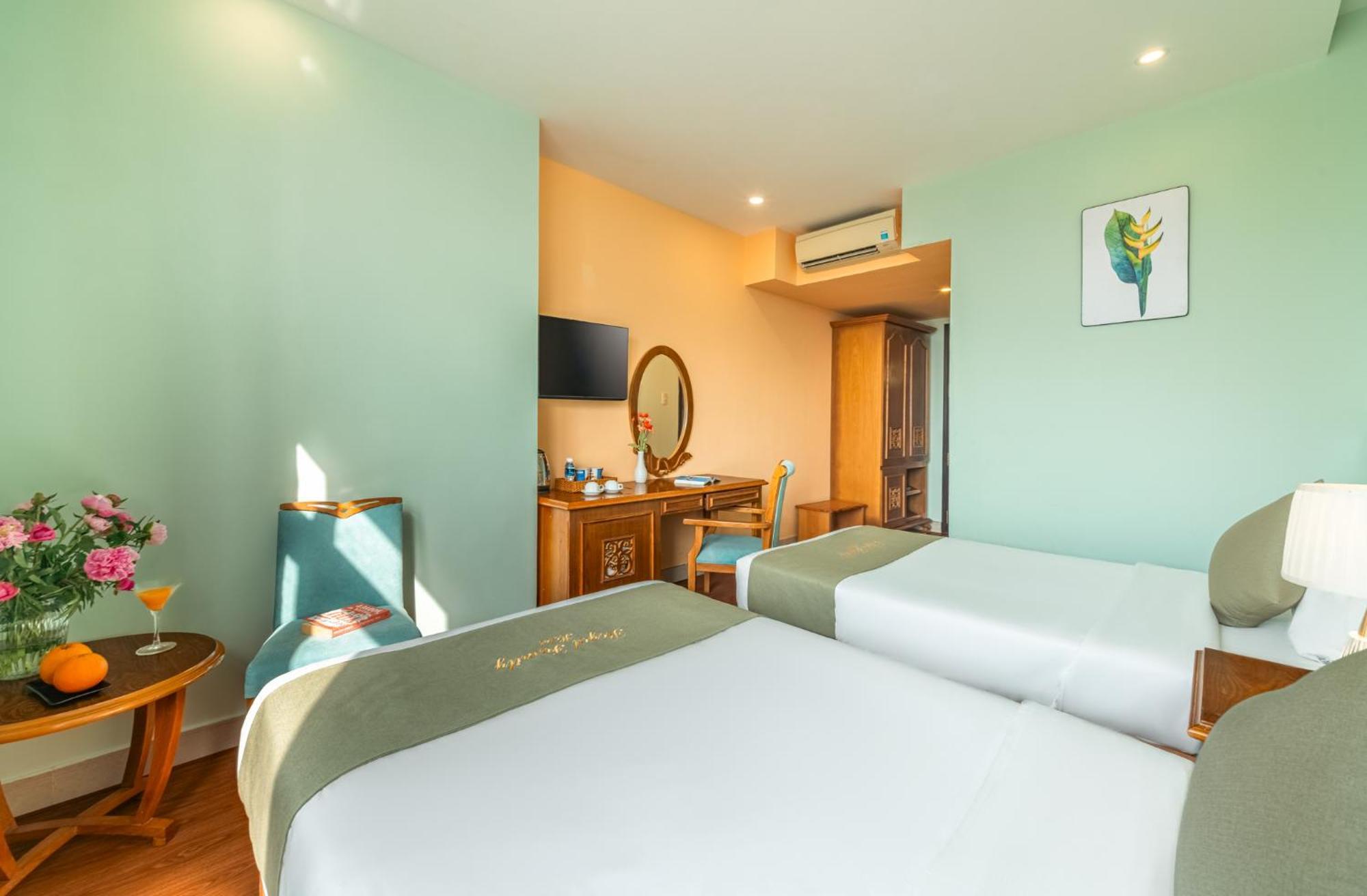 Superior Twin Room