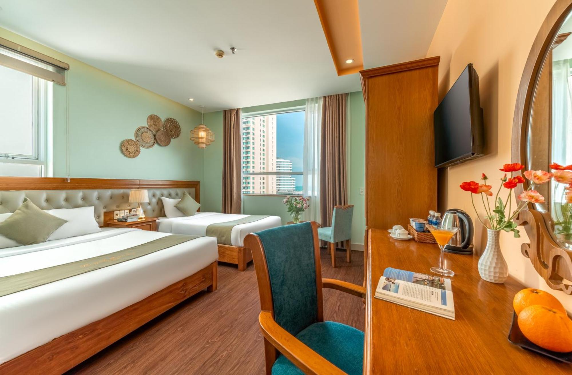 Triple Room