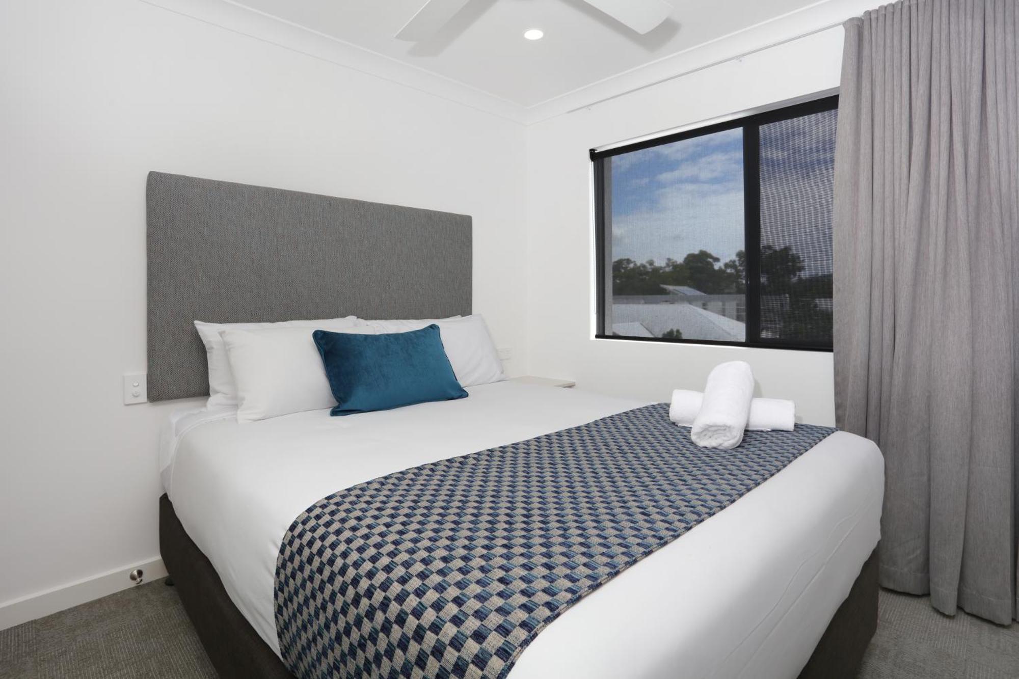 Three-Bedroom Apartment,1771621213:JPEG