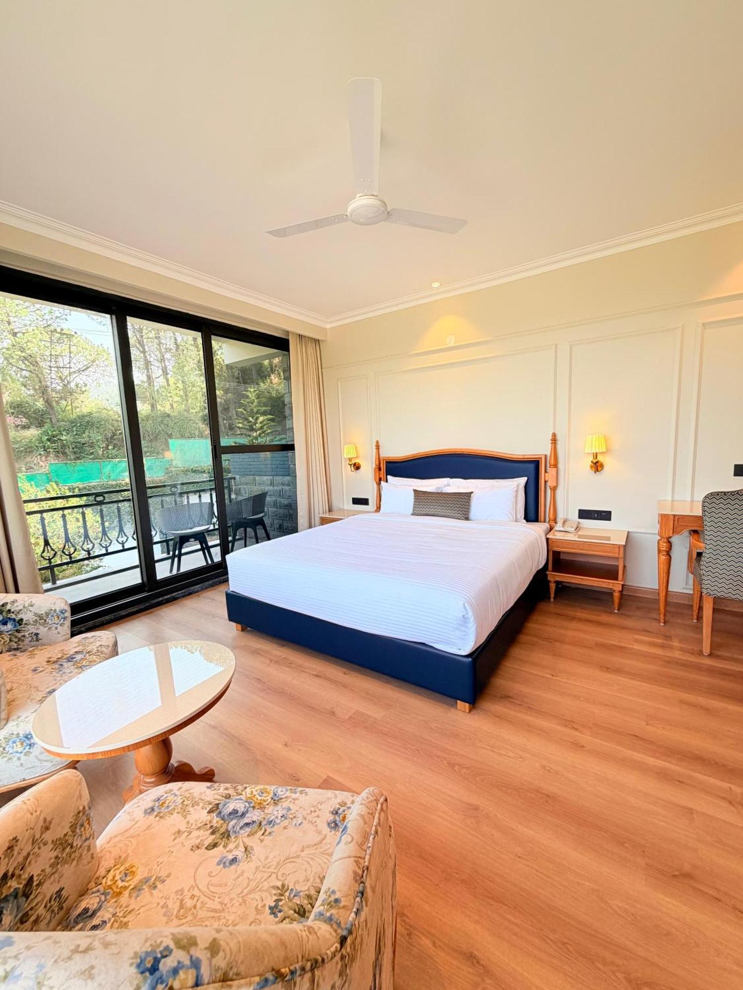 Deluxe Double Room Balcony
