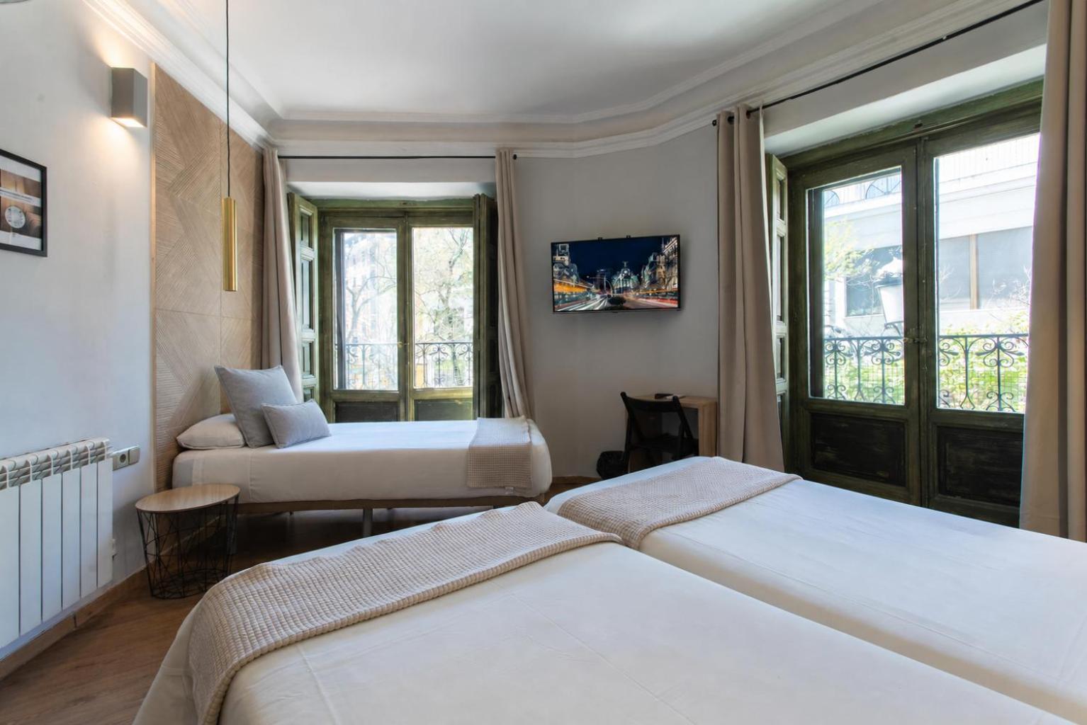 Triple Room Balcony