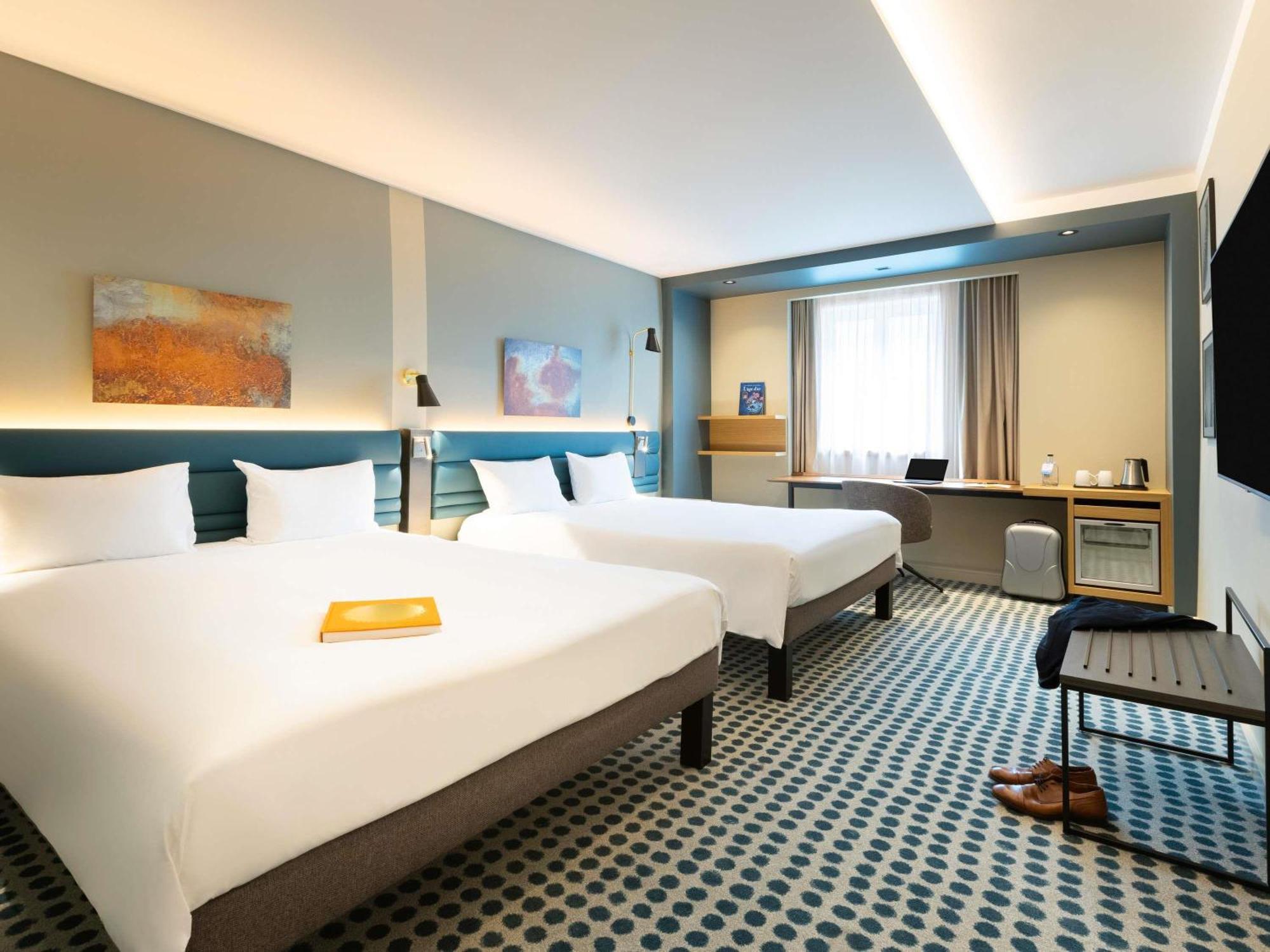 Superior Queen Room Two Queen Beds
