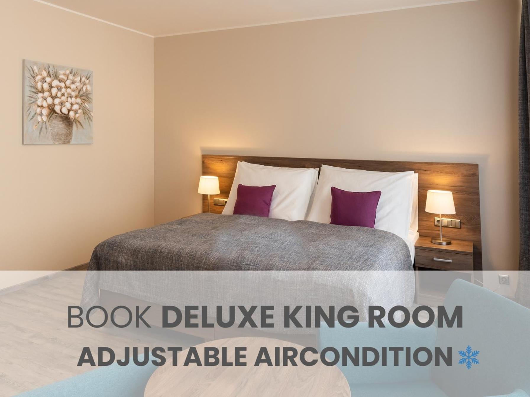 Deluxe King Room