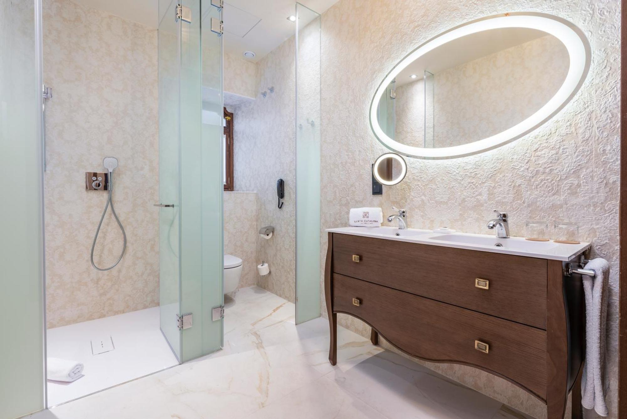 Deluxe Junior Suite