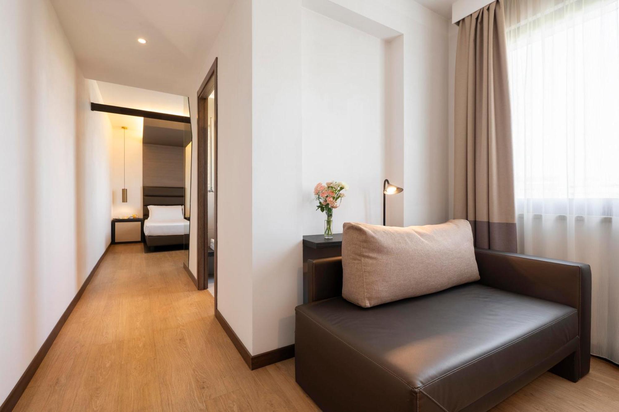 Quarto Superior com Cama de Casal ou 2 de Solteiro