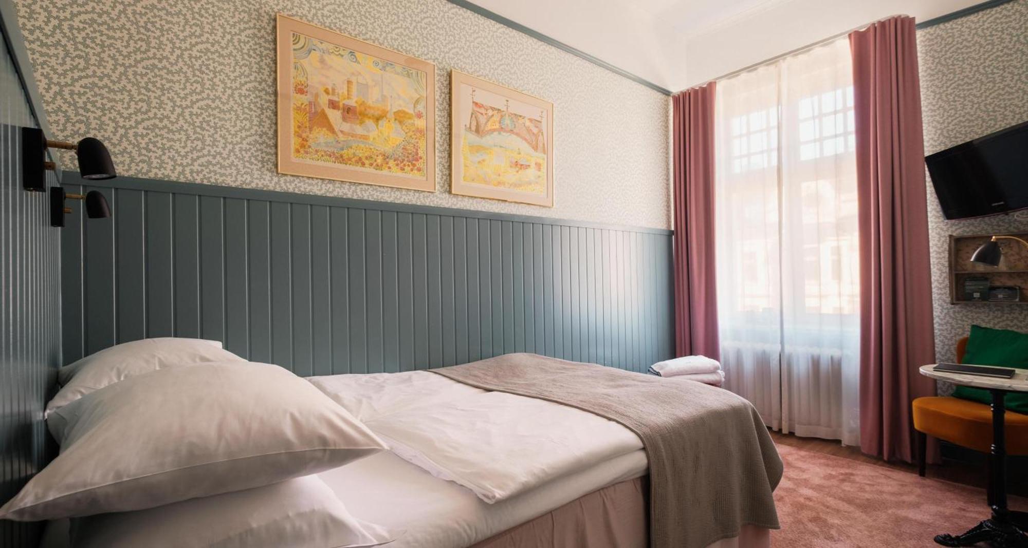 Small Double Room