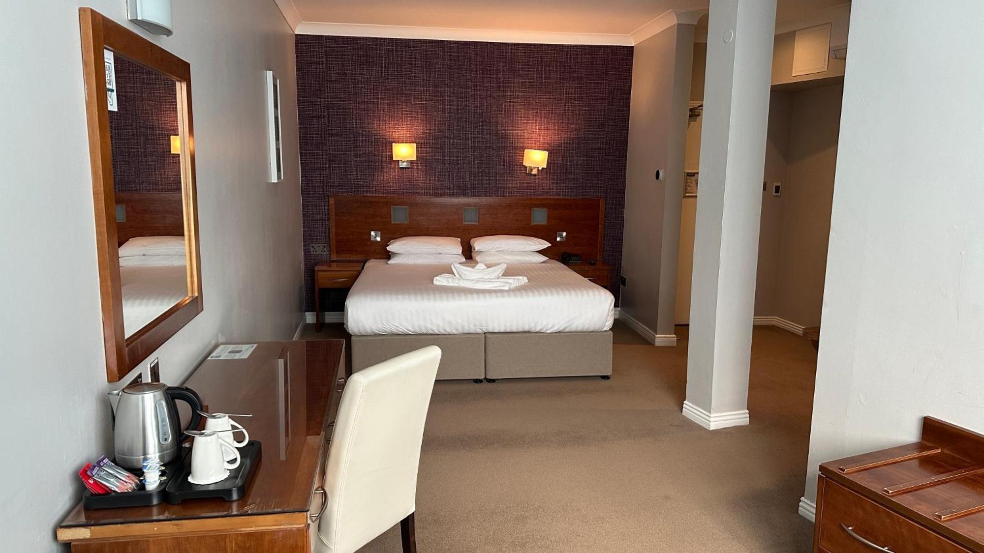 Double Room,1771714999:JPEG