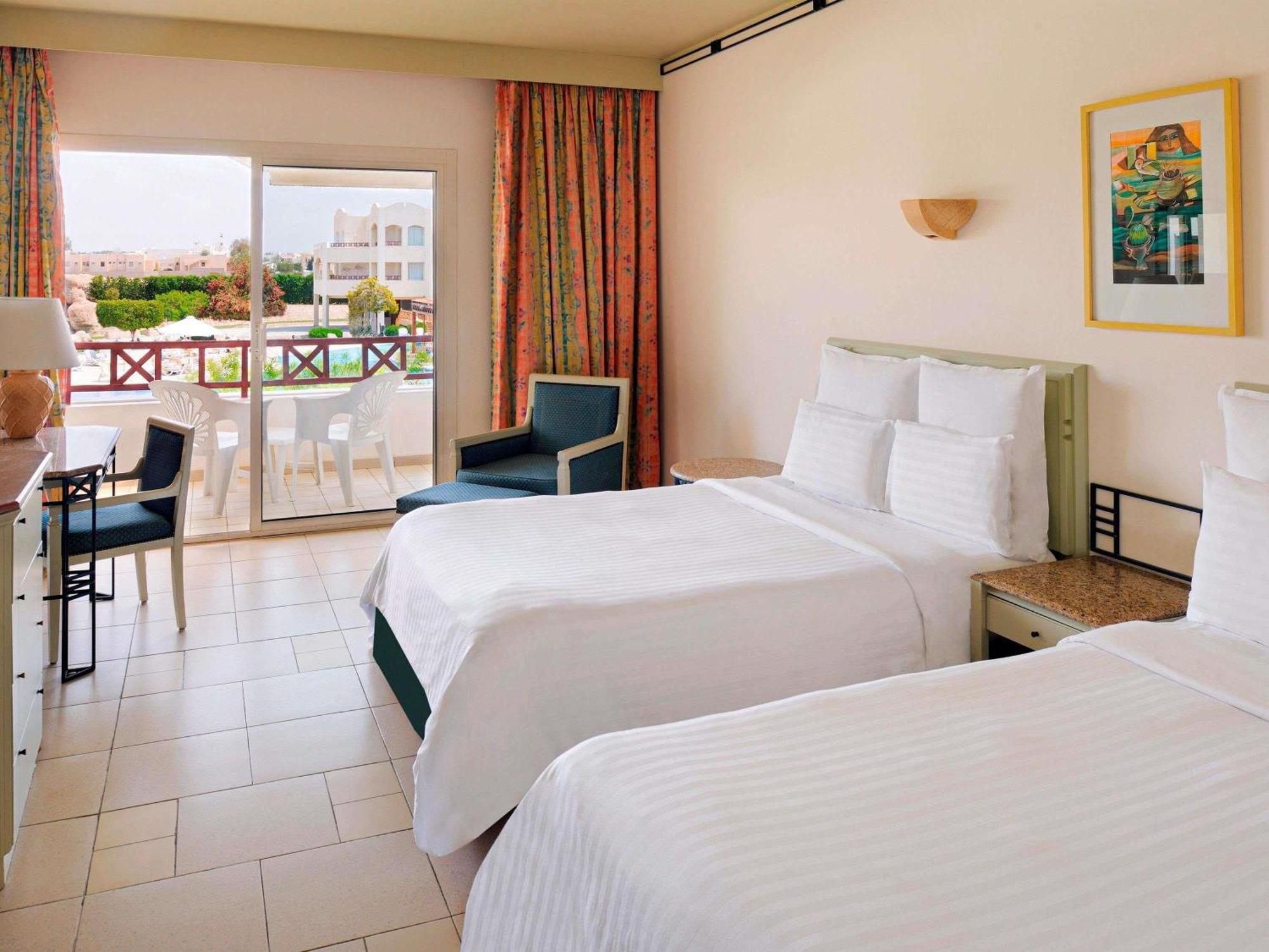 Standard Twin Room Garden View Mountain Side