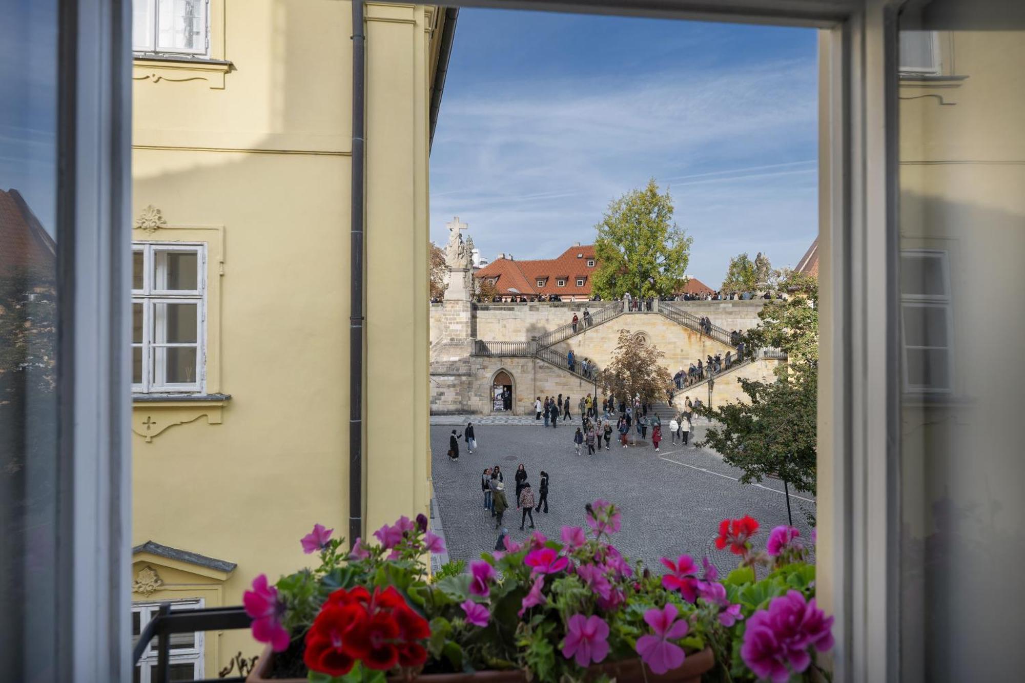 Charles Bridge View Suite