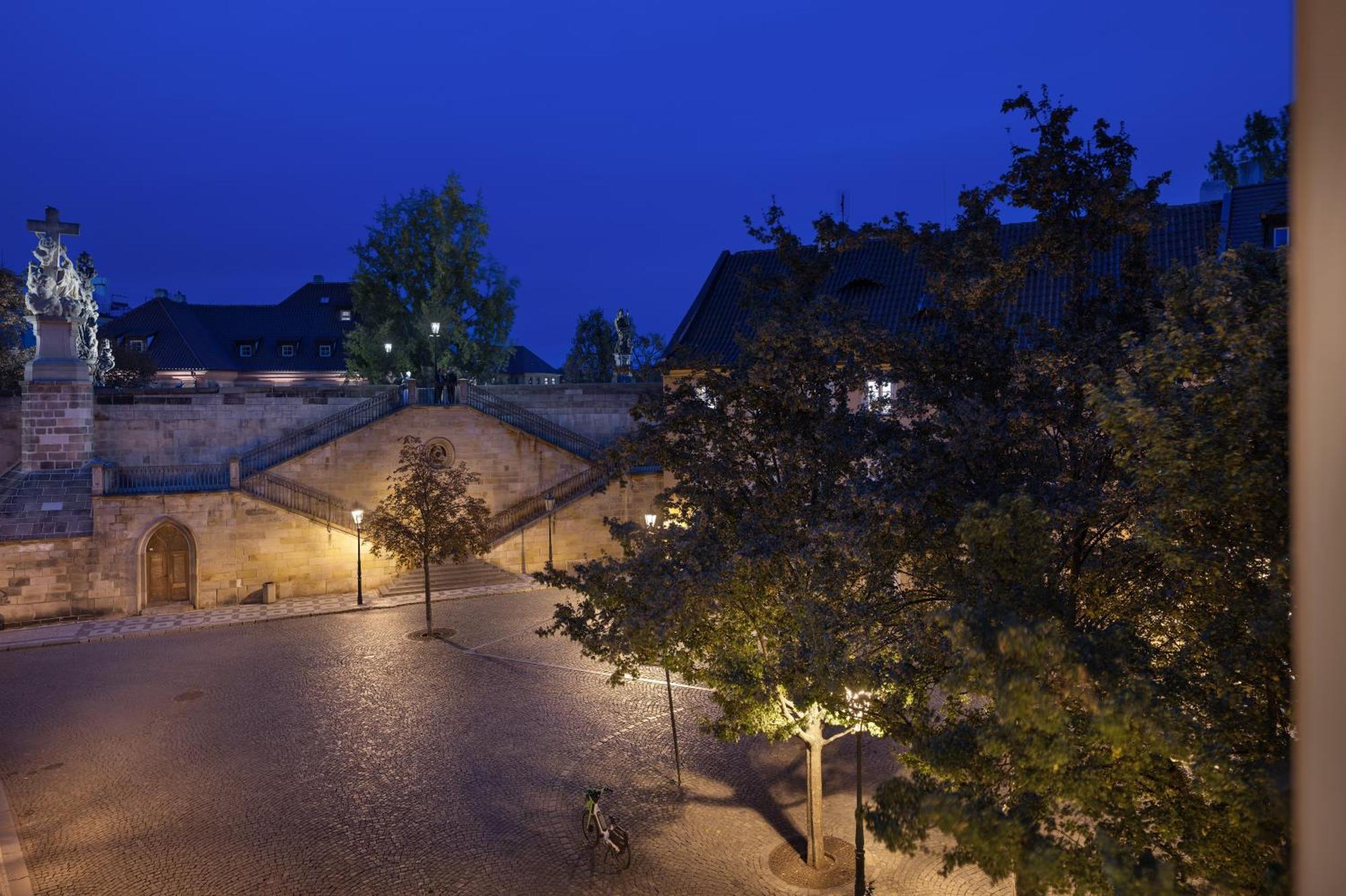 Charles Bridge View Suite