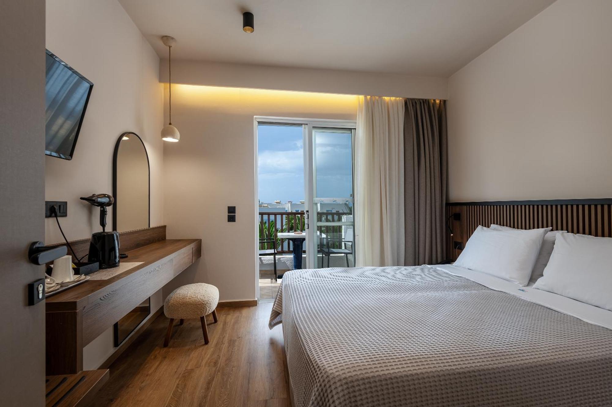 Deluxe Suite Sea View