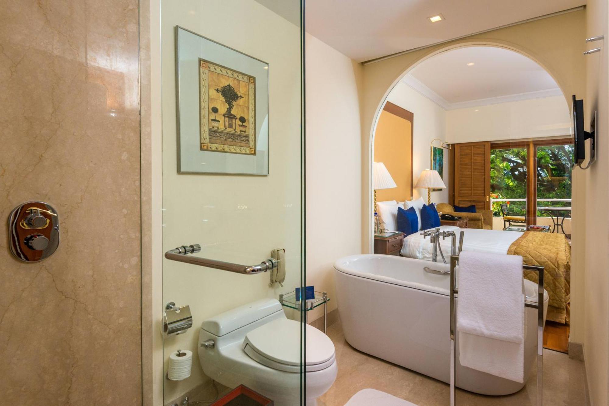 Deluxe Room Private Balcony