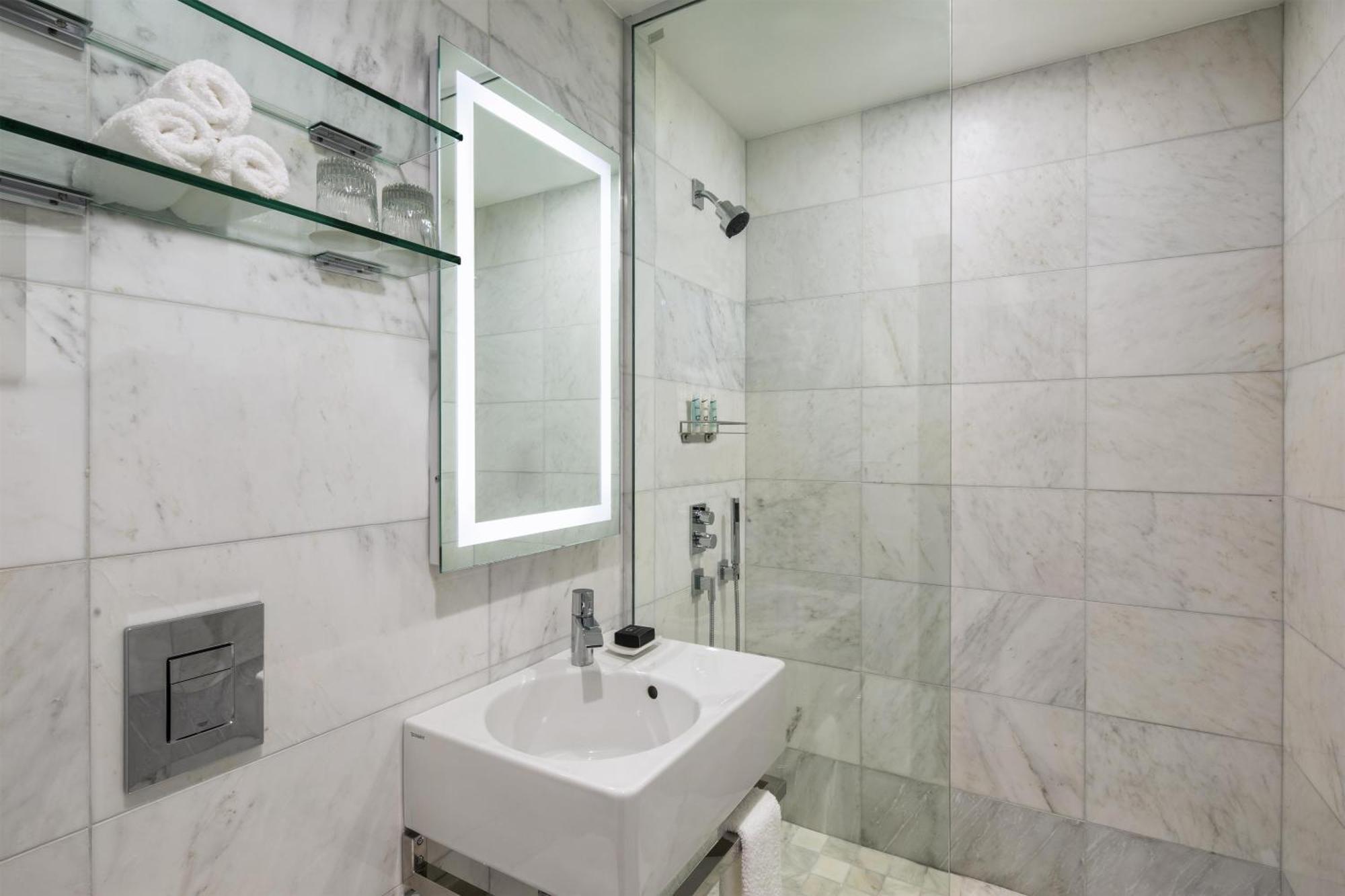Double Room Two Double Beds Silver