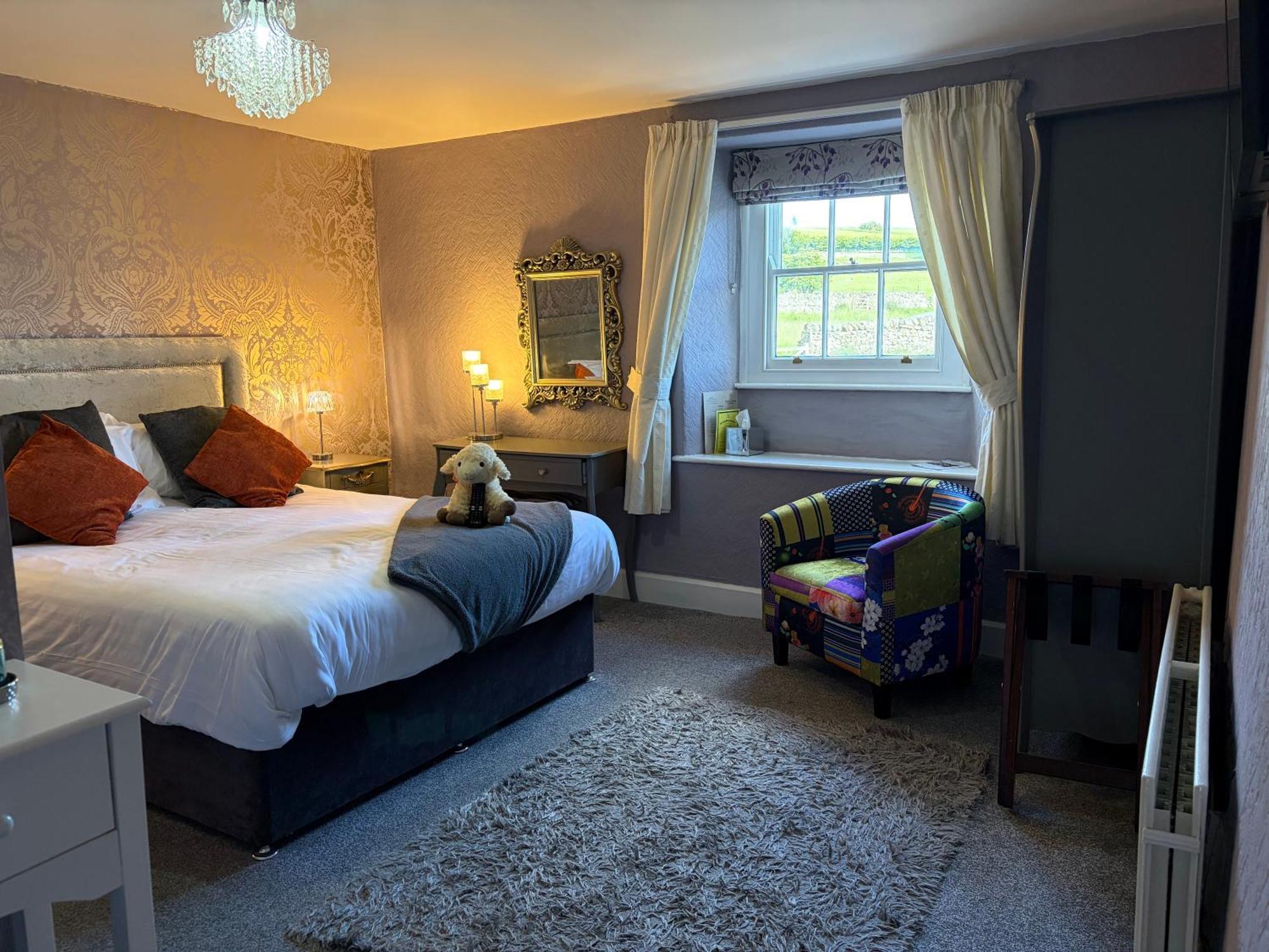Superior King Room