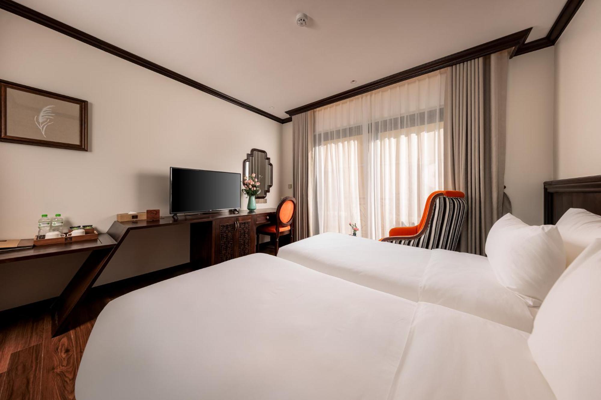 Double or Twin Room Balcony