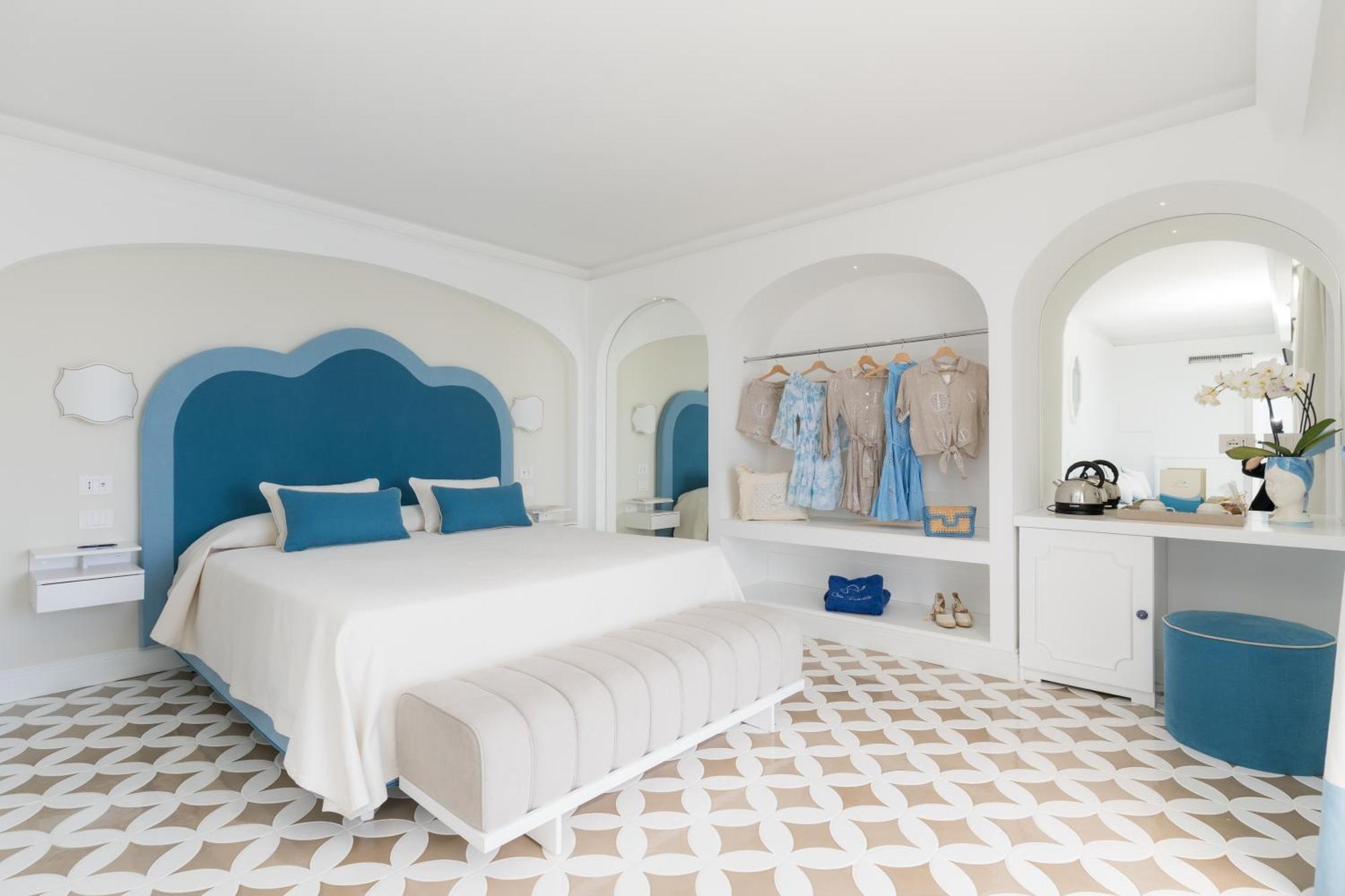 Deluxe Double Room Balcony Sea View