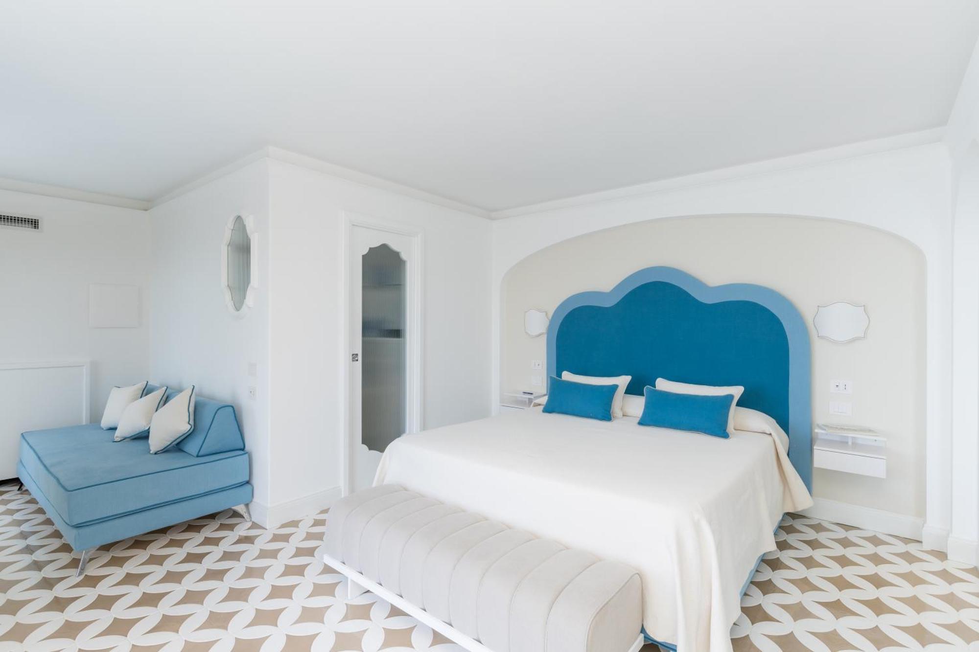 Deluxe Double Room Balcony Sea View