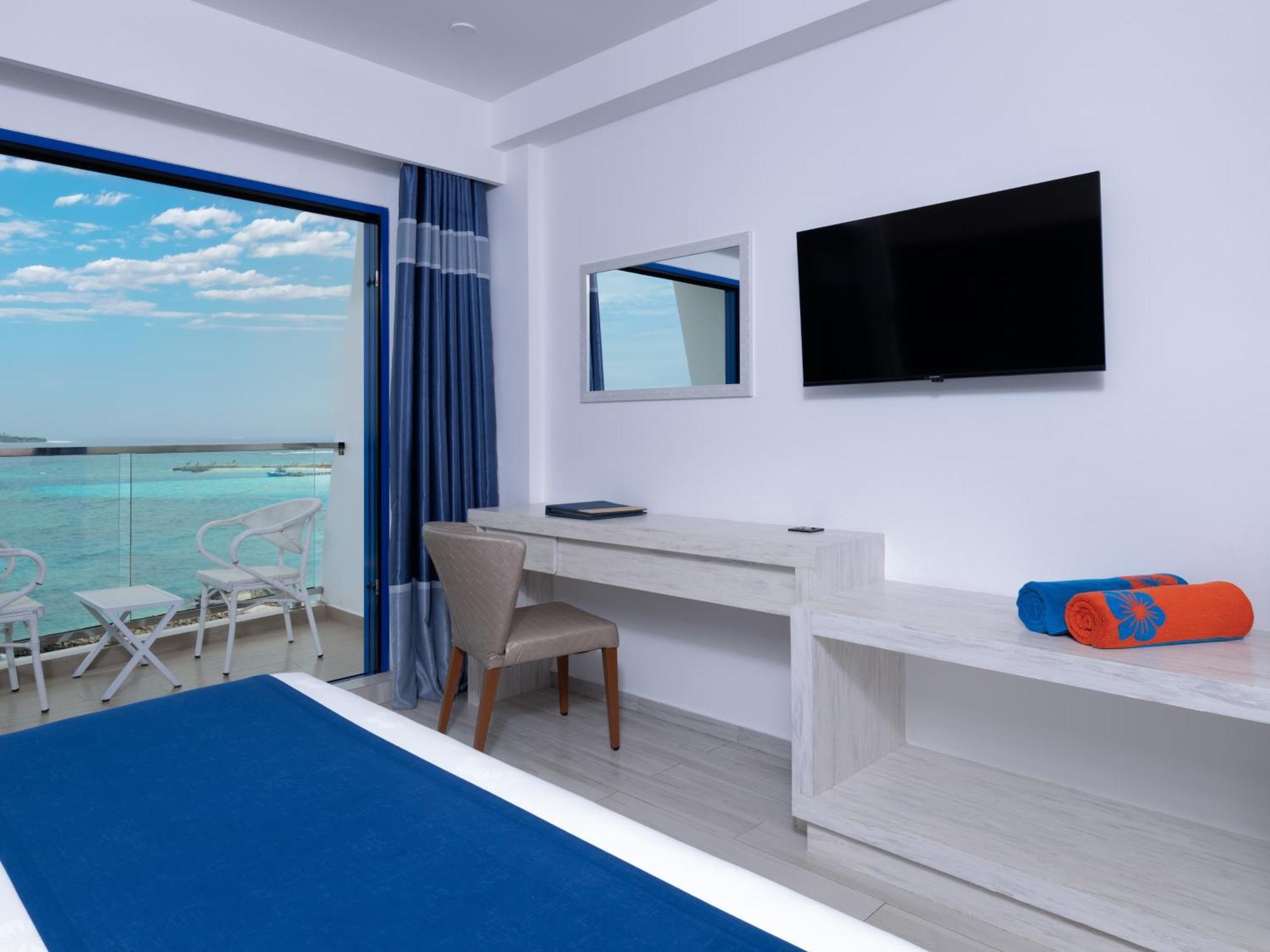 Deluxe Double Room Seaview Balcony