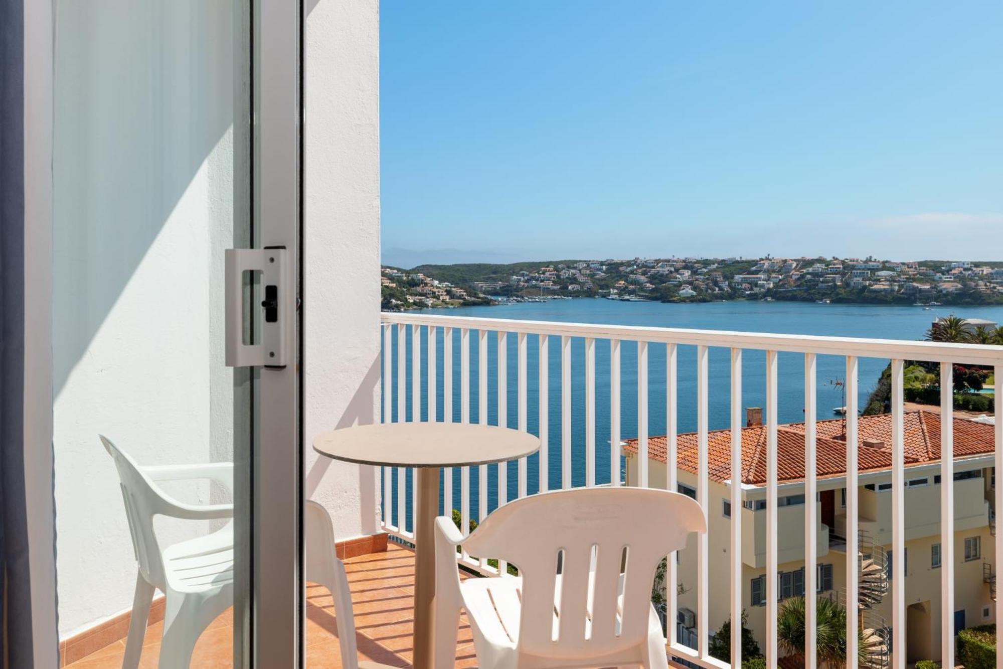 Single Room Partial Sea View