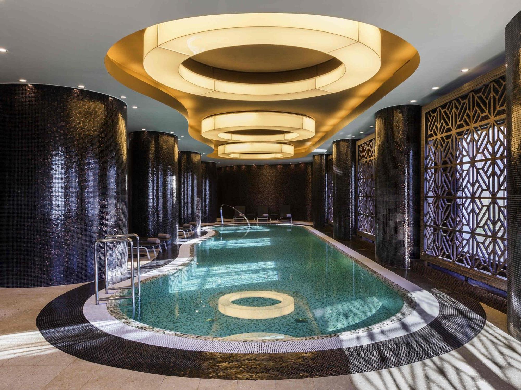 Grande King Room