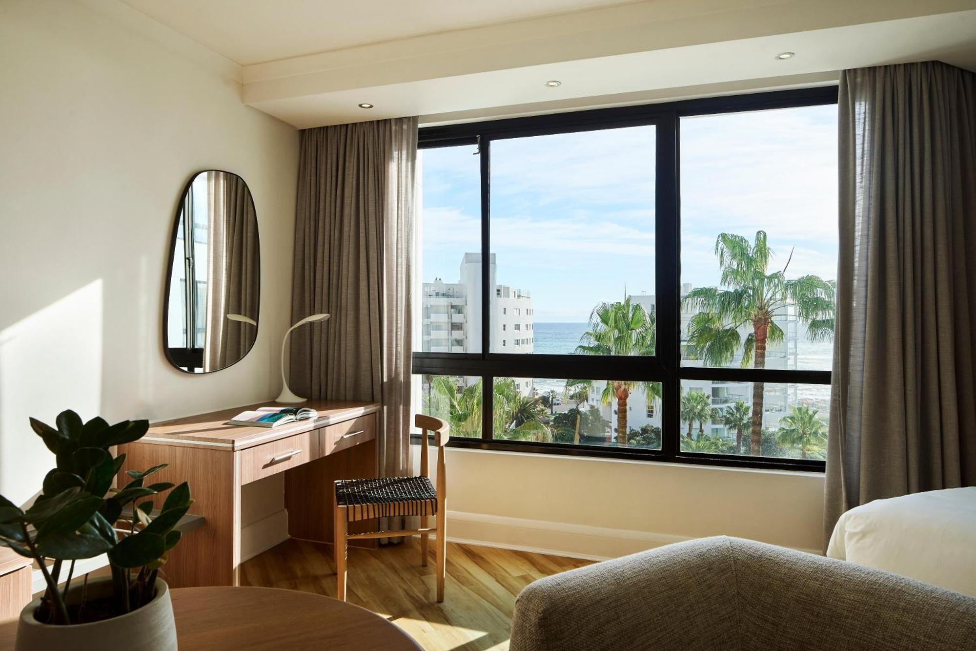 Classic Twin Room Sea View