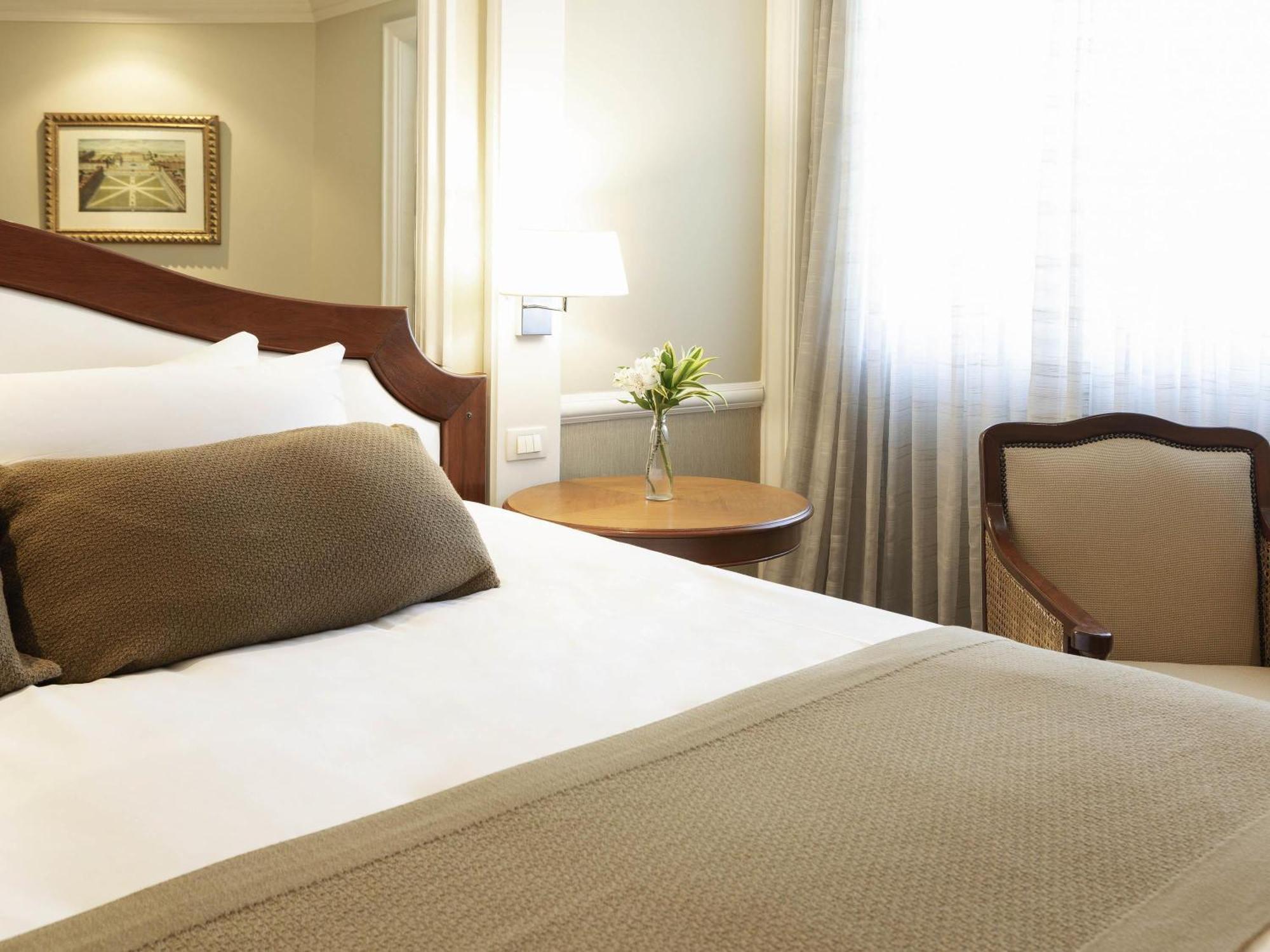 Executive King Room