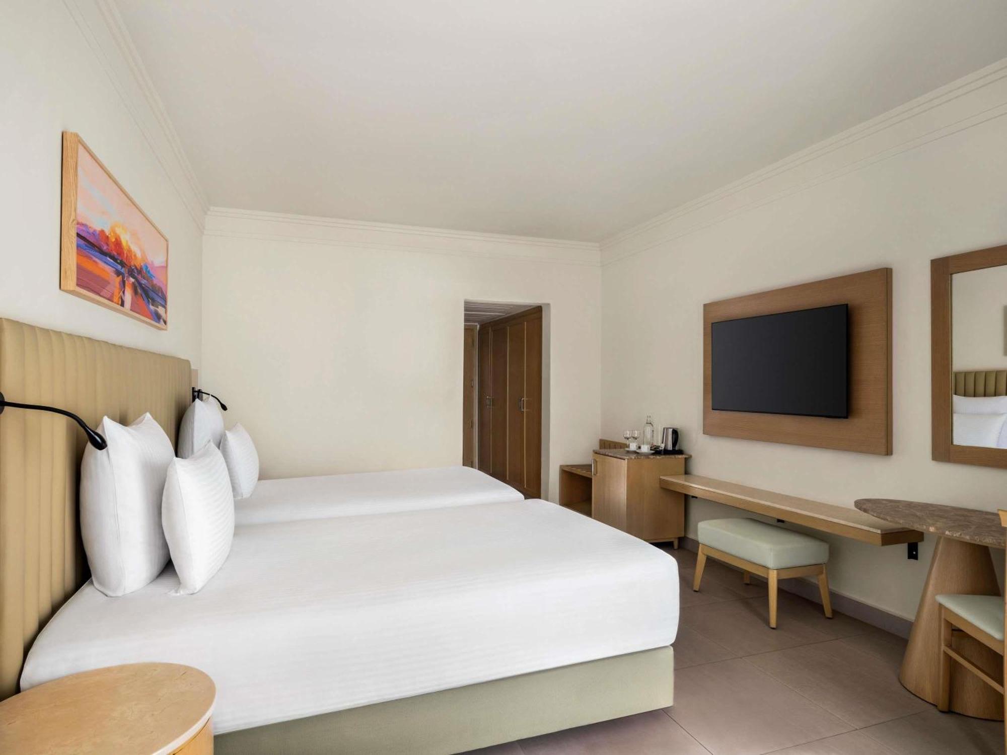  Superior Room 2 Single Beds Garden side Beach wing
