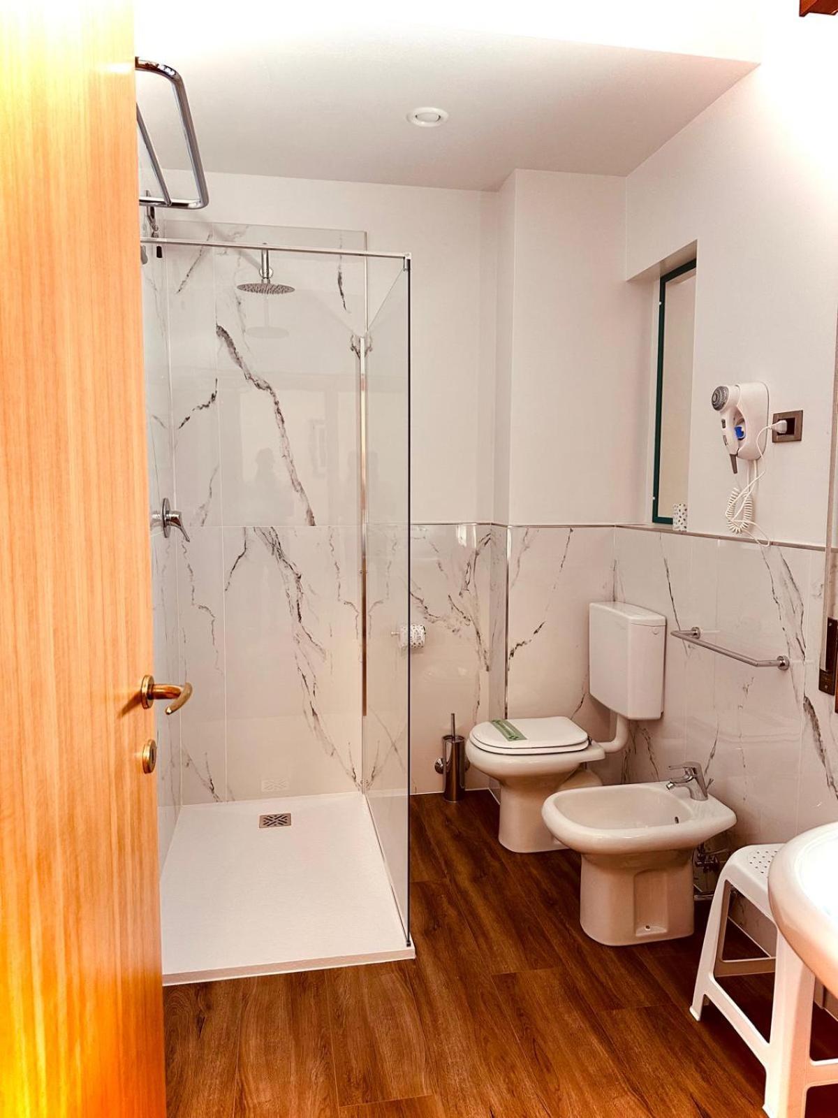 Chambre Double ou Lits Jumeaux