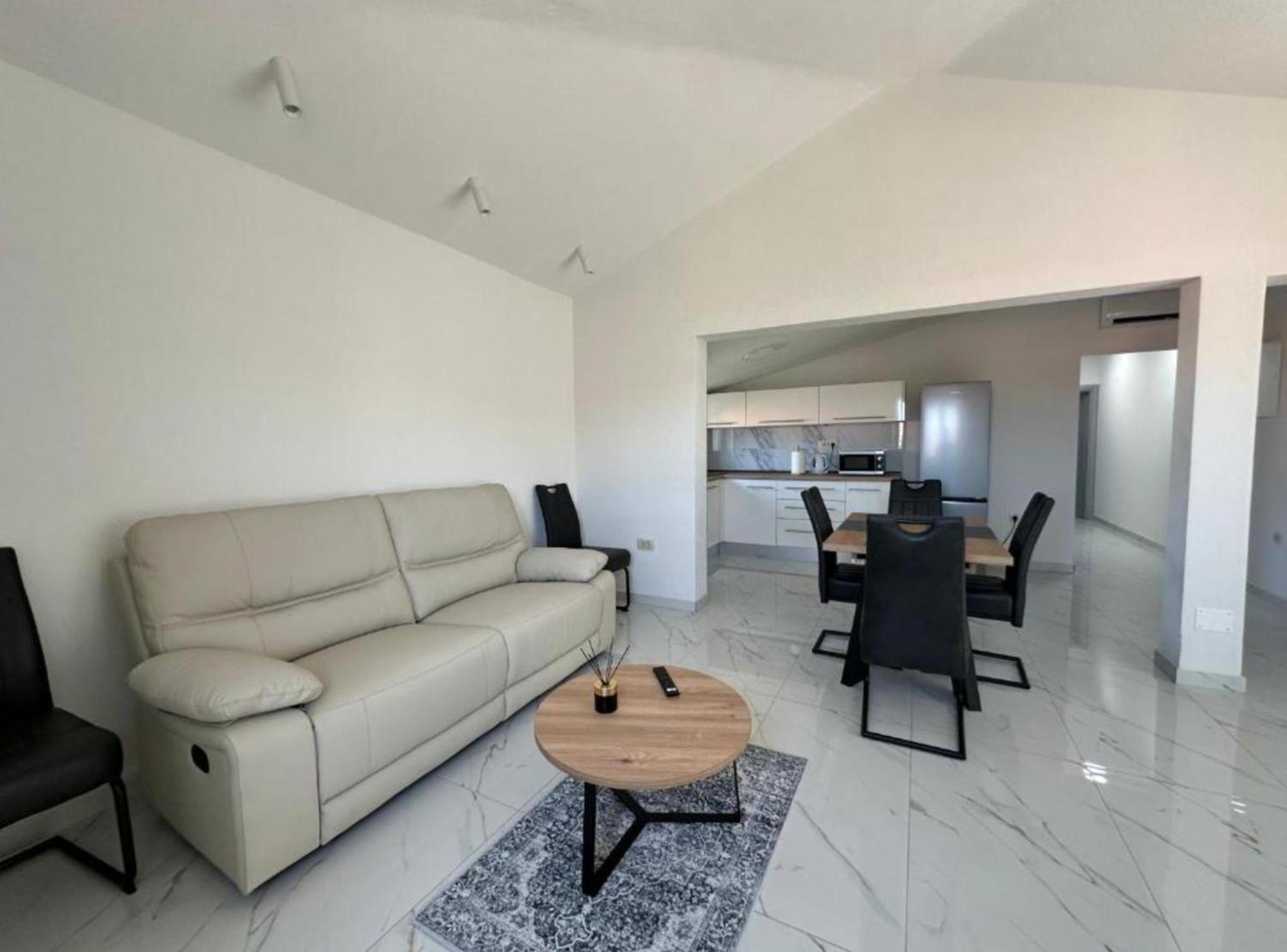 Double Room 7