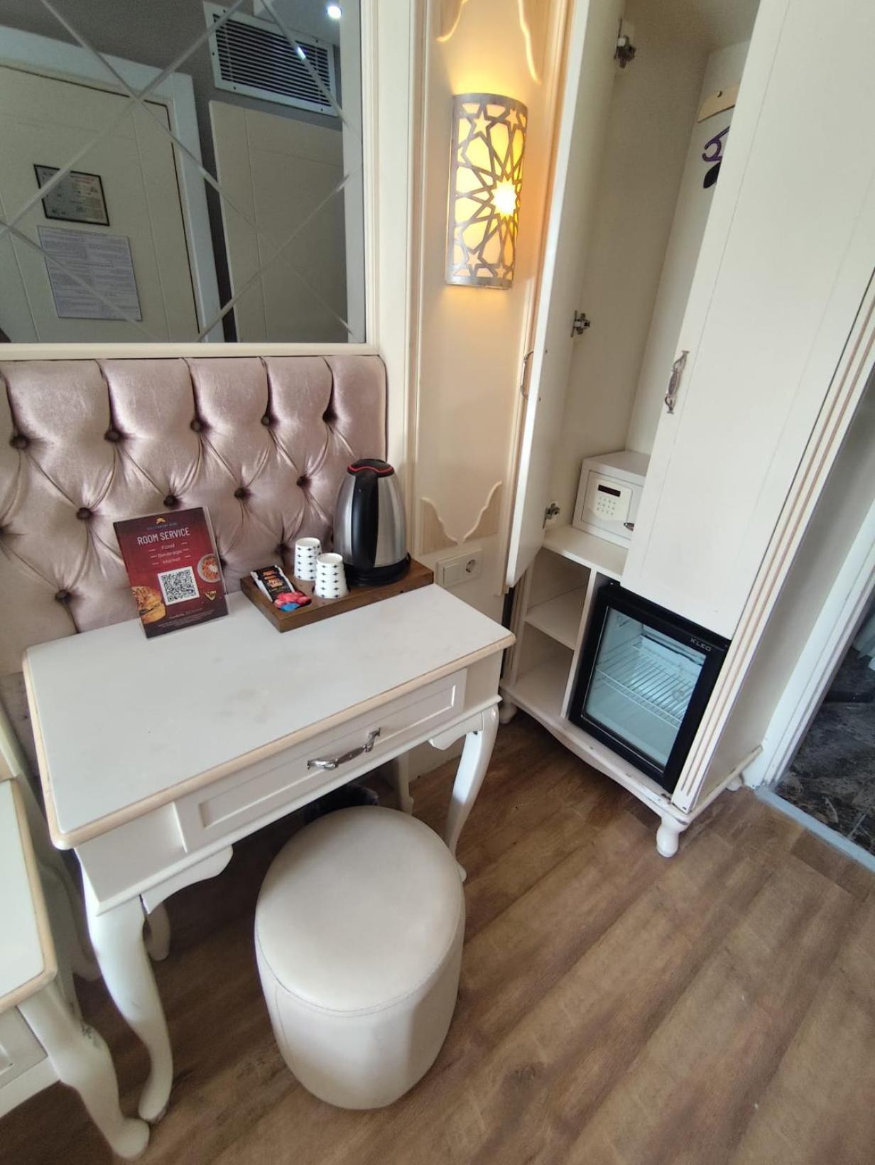 Single Room