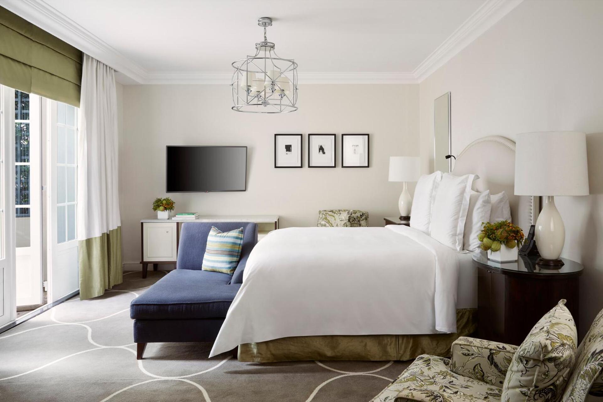 Garden View Deluxe King Room