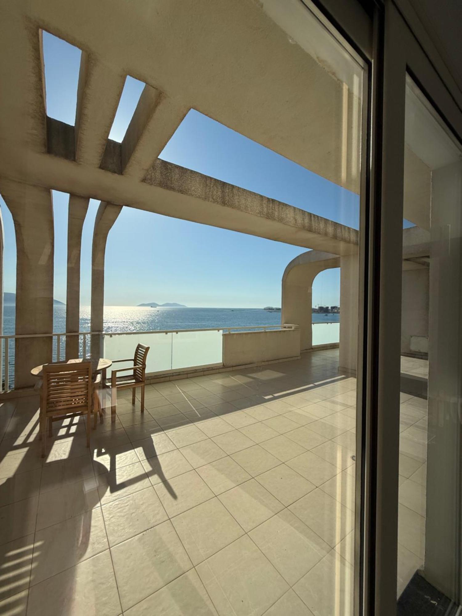 Two-Bedroom Apartment Balcony Sea View