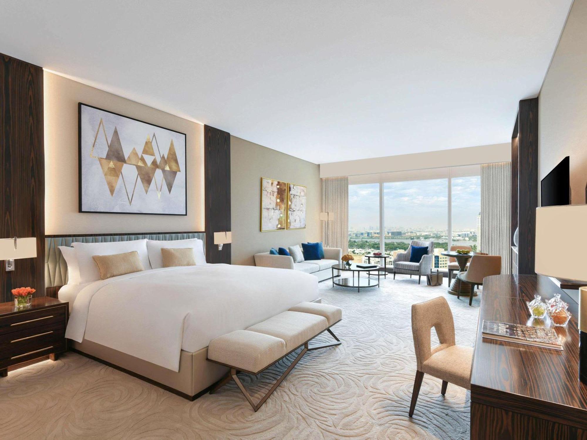 Luxury King Room
