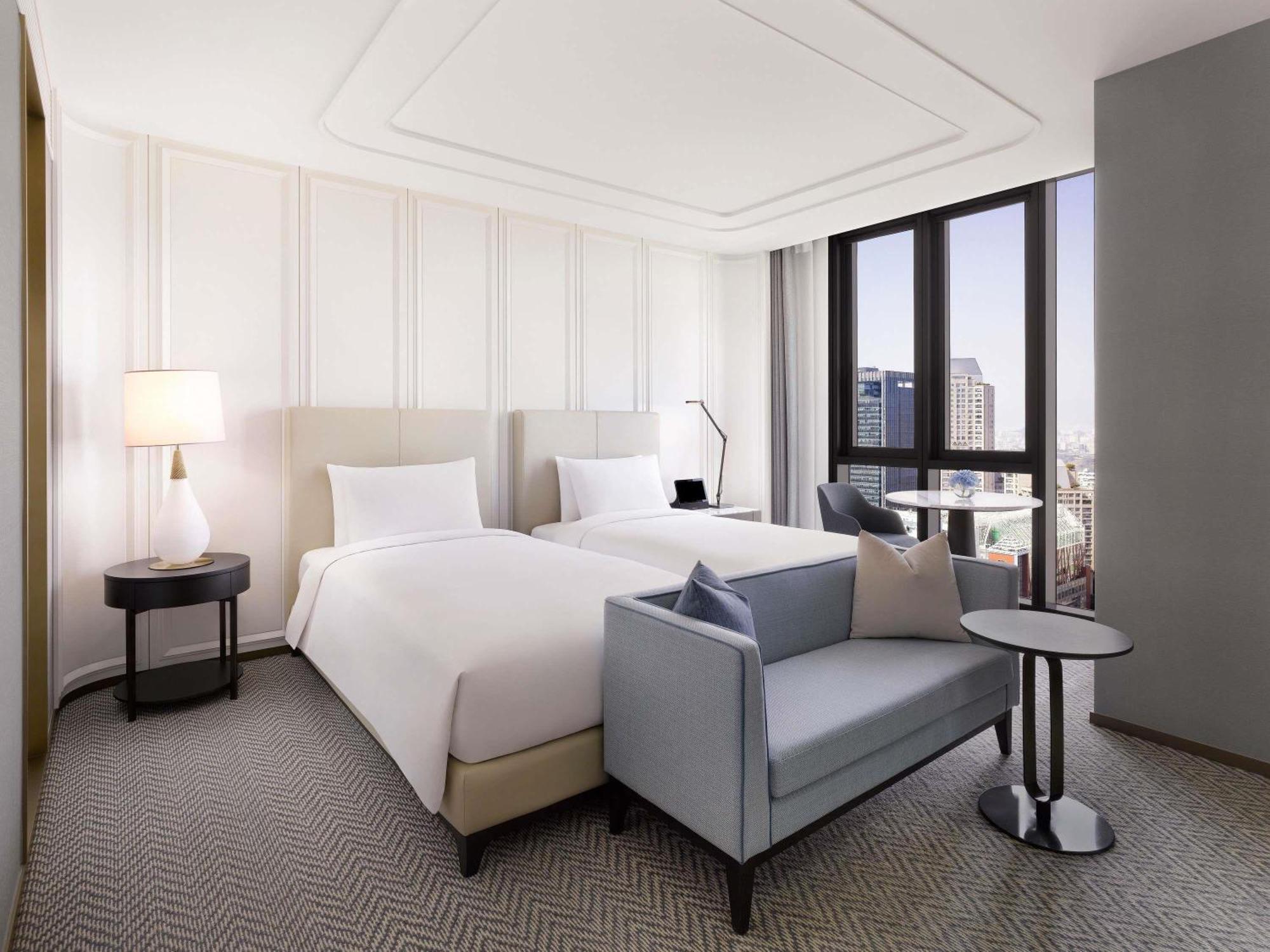 Luxury Room 2 Single Beds