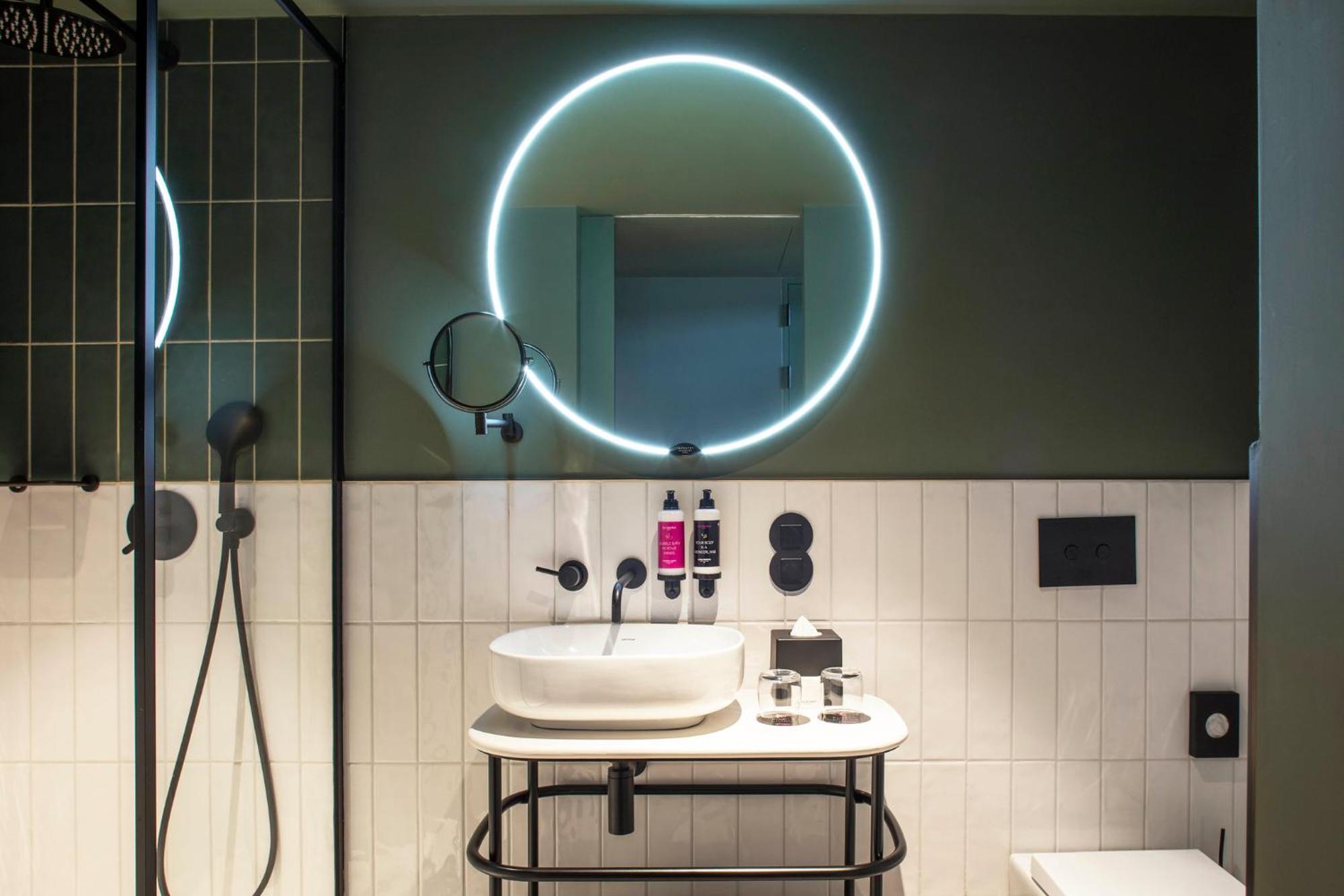 Chambres Familiales Communicantes