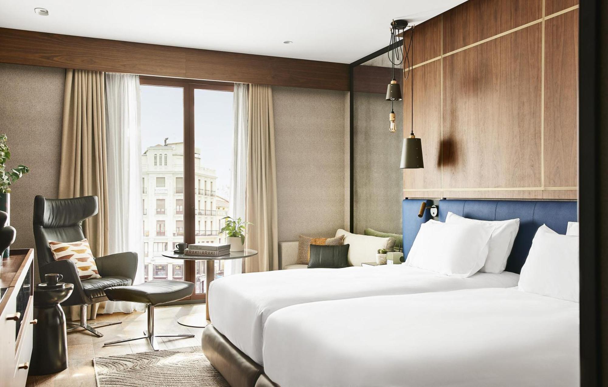 Quarto Twin com Vista da Cidade