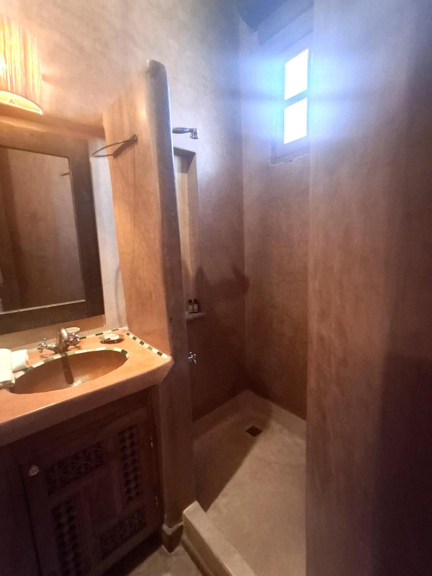 Double Room Private Bathroom