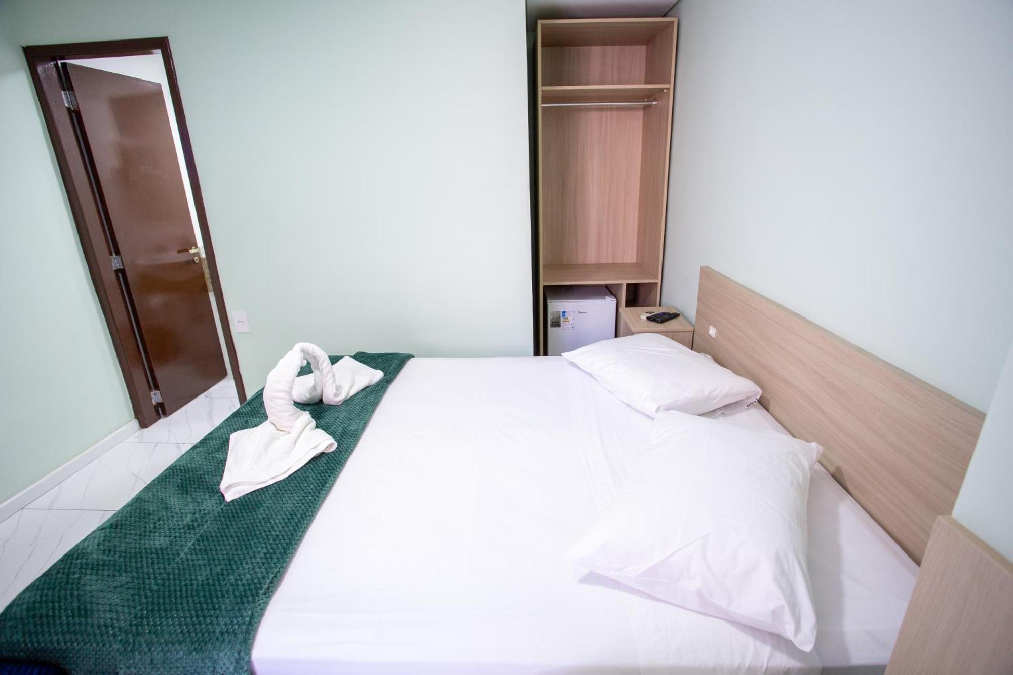 Basic Triple Room