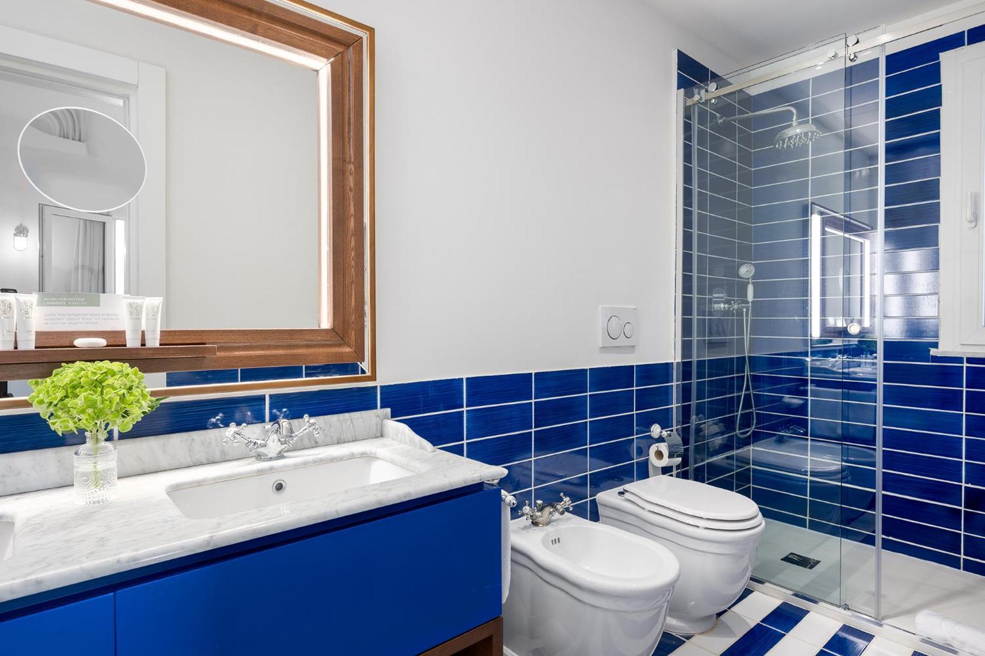 Superior Double Room Spa Bath Sea View