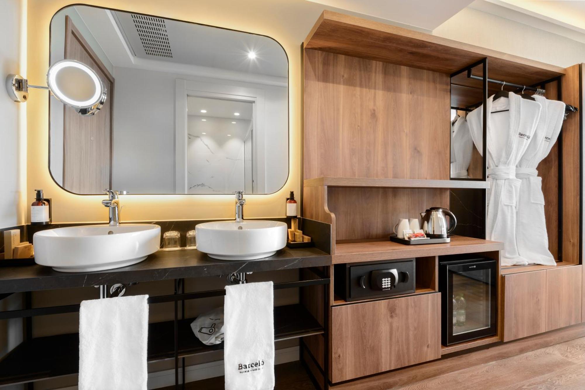 Junior Suite Balcony