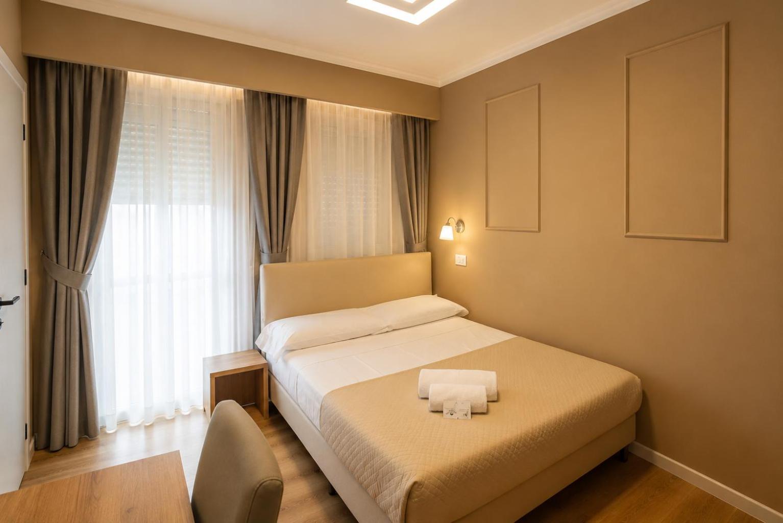 Large Single Room
