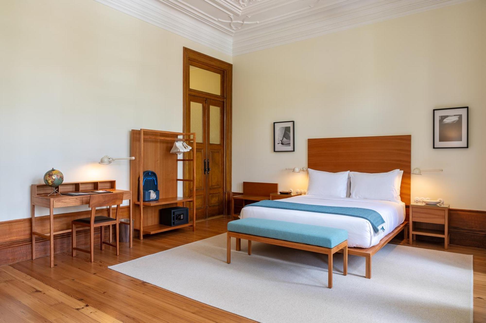 Quarto Duplo Deluxe com Varanda e Vista Jardim