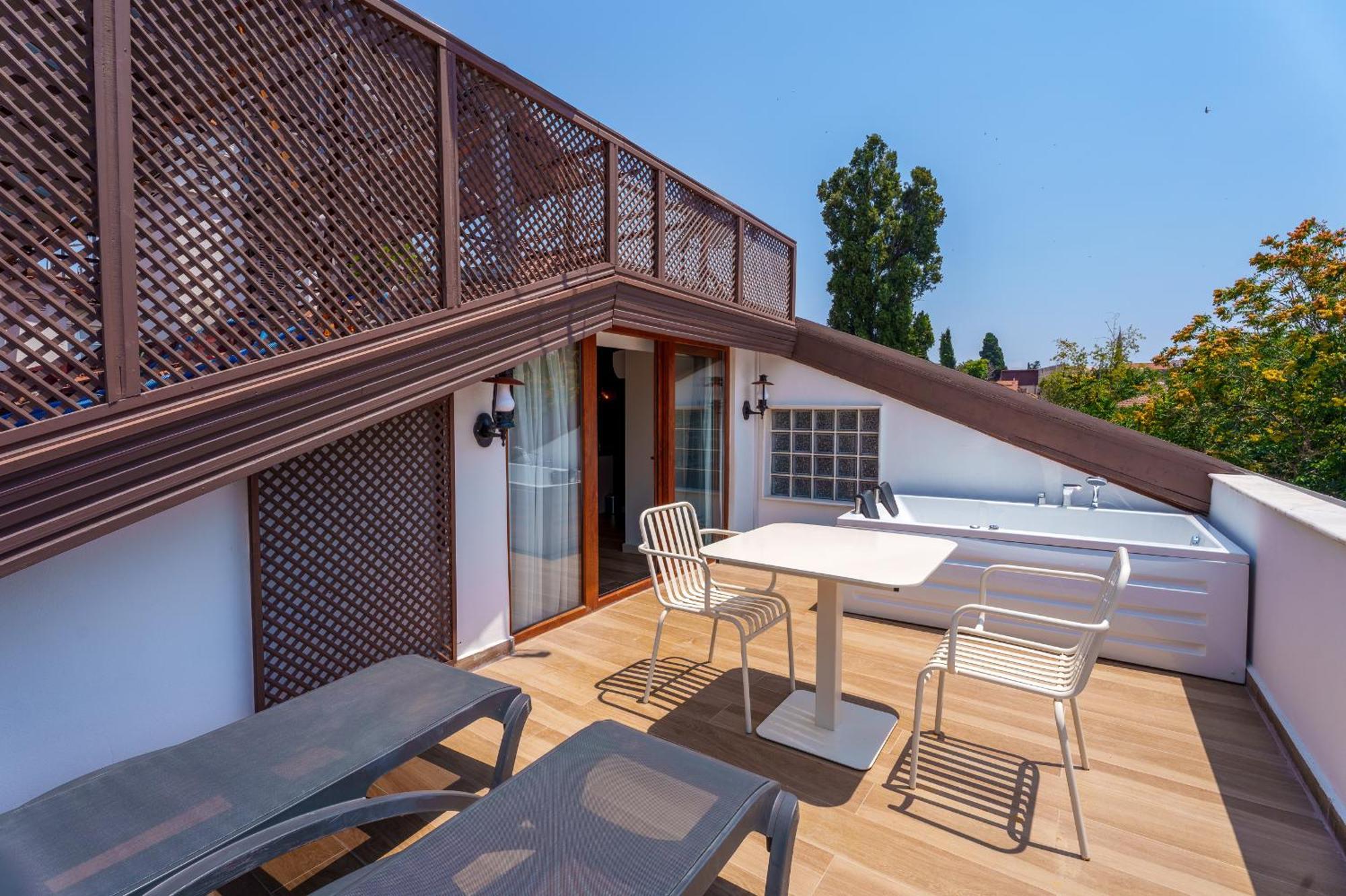 Suite Terrace
